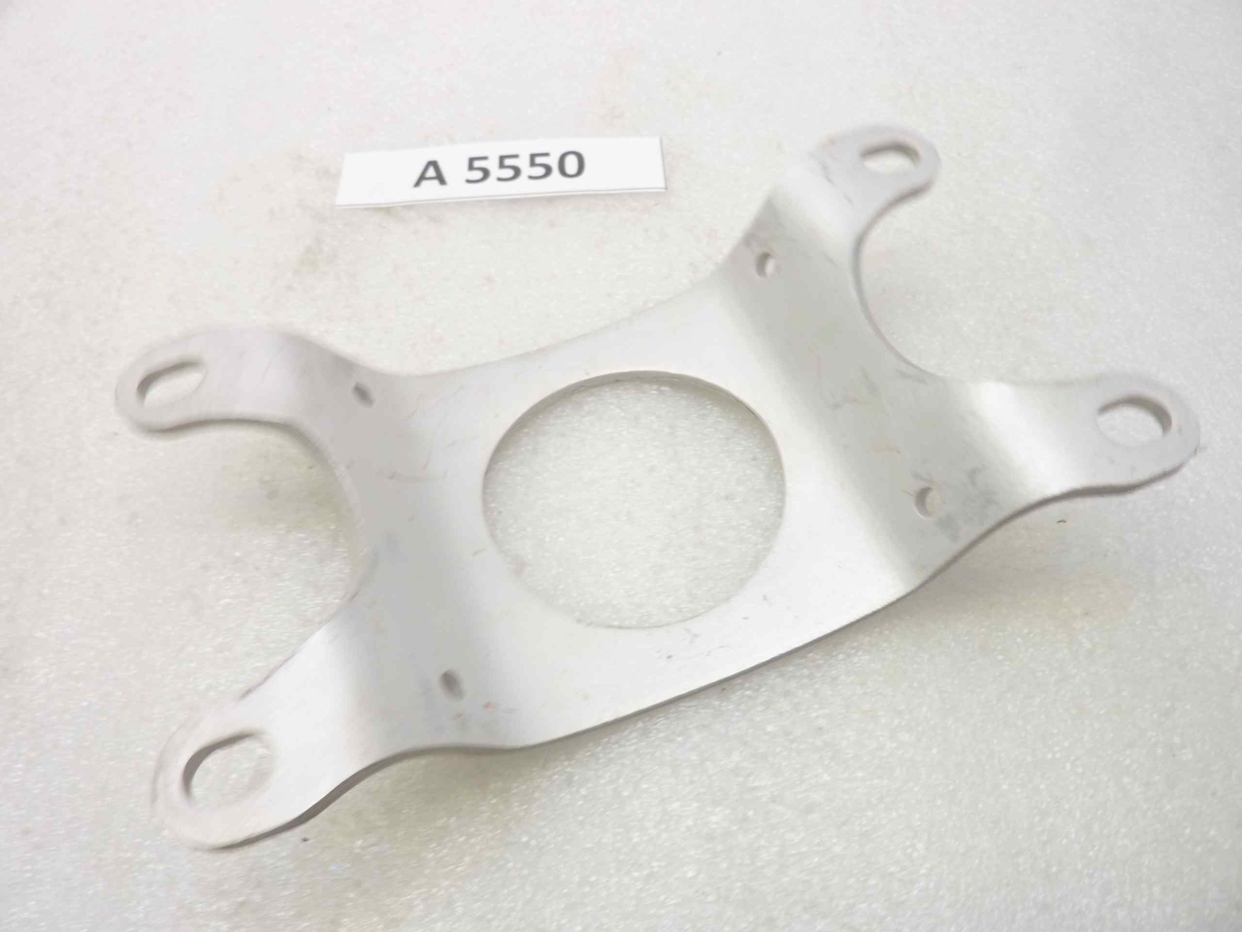 Staffa piastra supporto parafango Aprilia - immagine 3
