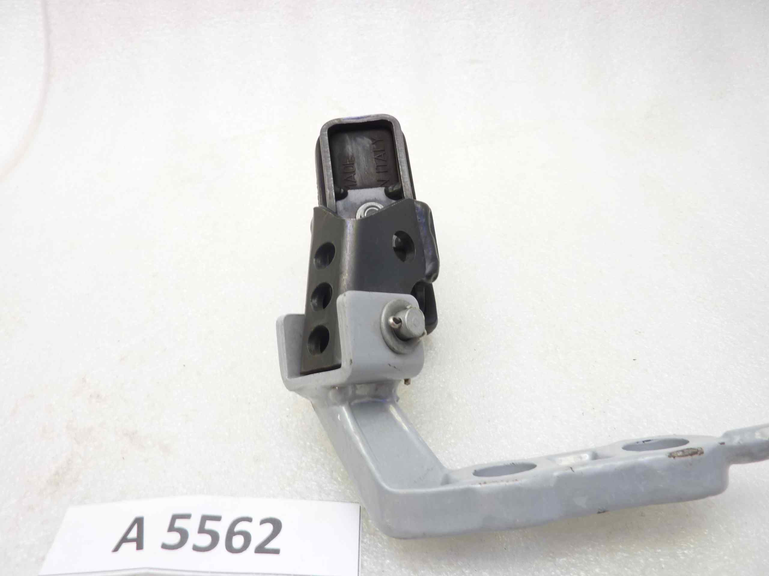 Staffa pedalino poggiapiedi Aprilia Pegaso 650 97-00 anteriore sinistra - immagine 5