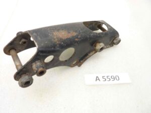 Supporto motore Yamaha XT 550 5Y3 84