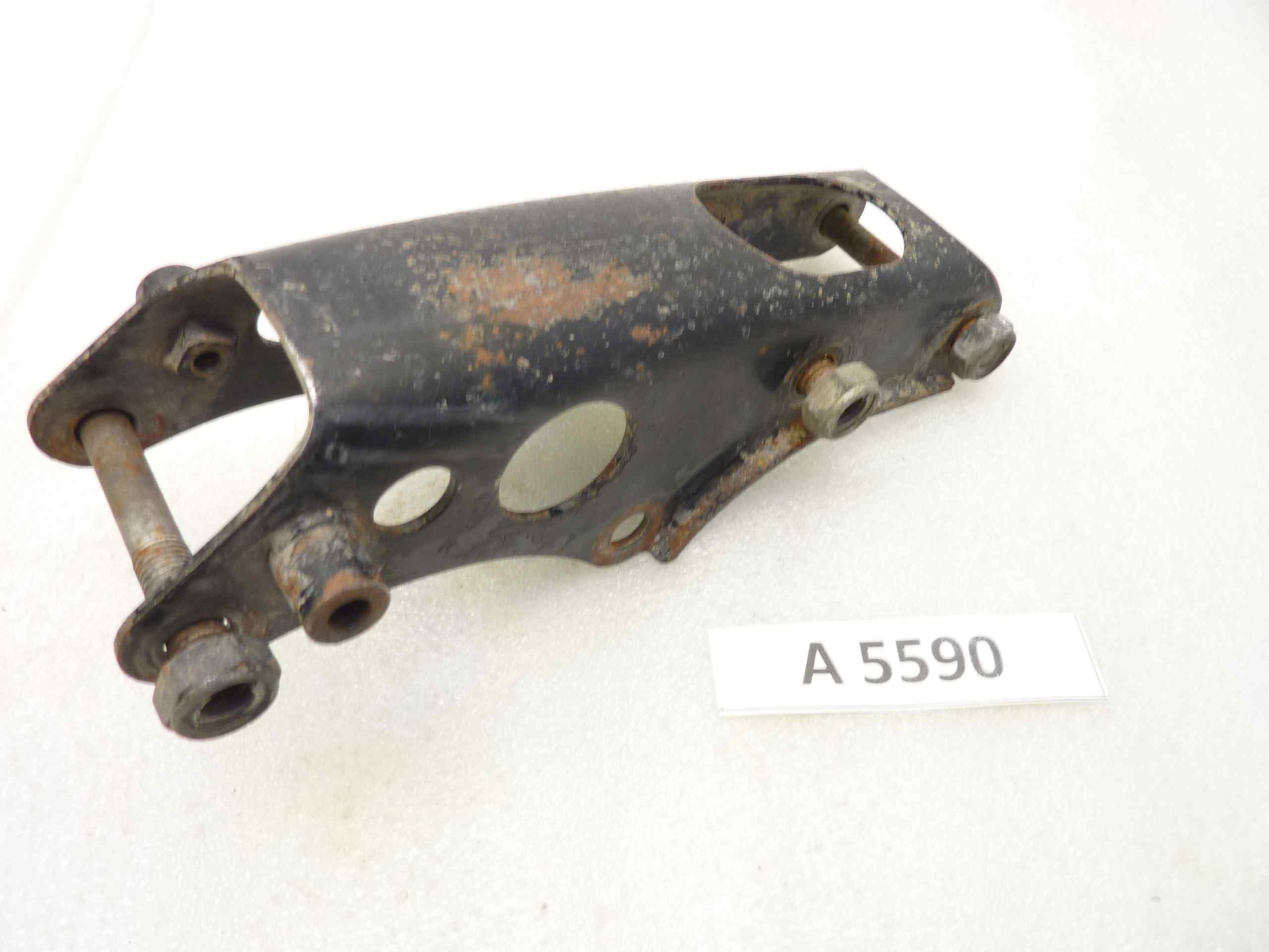 Supporto motore Yamaha XT 550 5Y3 84