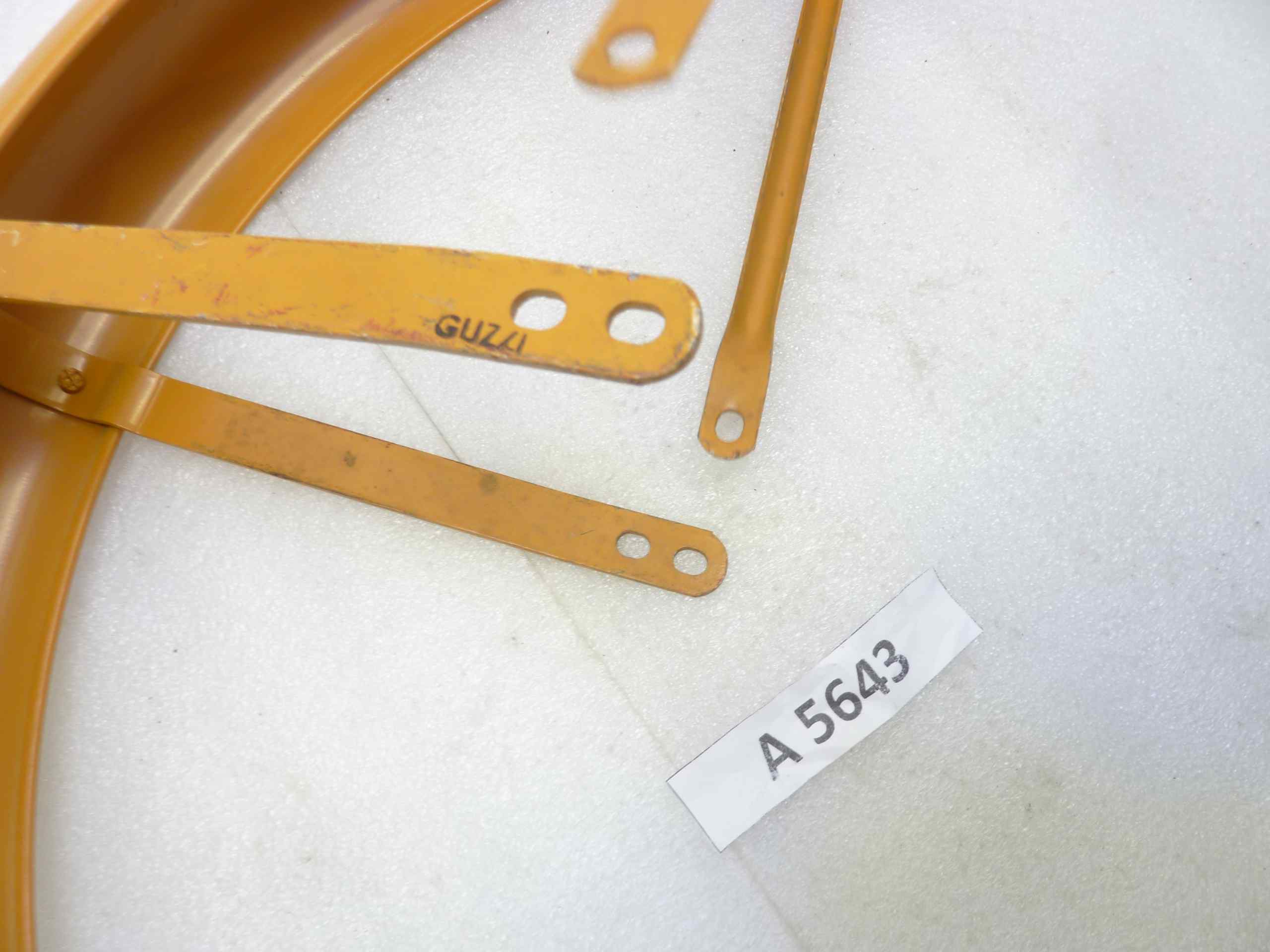 Parafango Guzzi Dingo 3V 68-73 43434360 anteriore nuovo fondo di magazzino - immagine 8