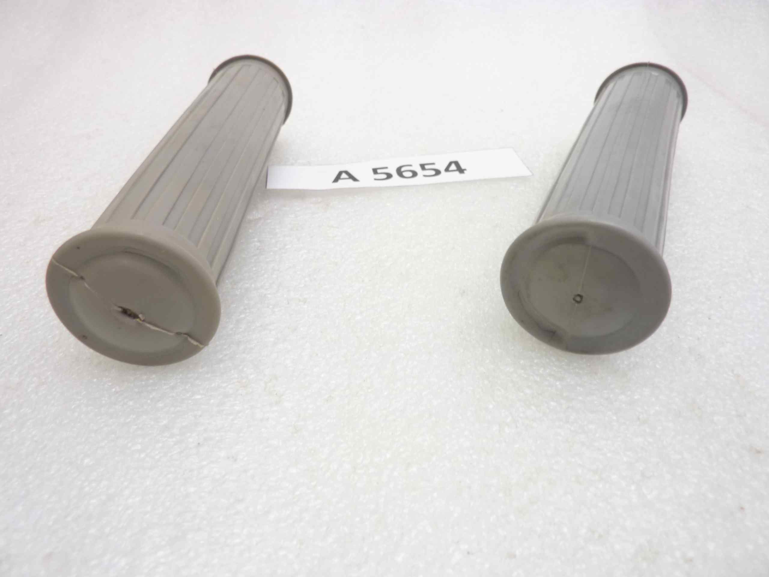 Coppia manopole Guzzi Cardellino 83 Stornello 125 cod 23521 diam 22 lungh 126 mm originali nuovo fondo di magazzino - immagine 4