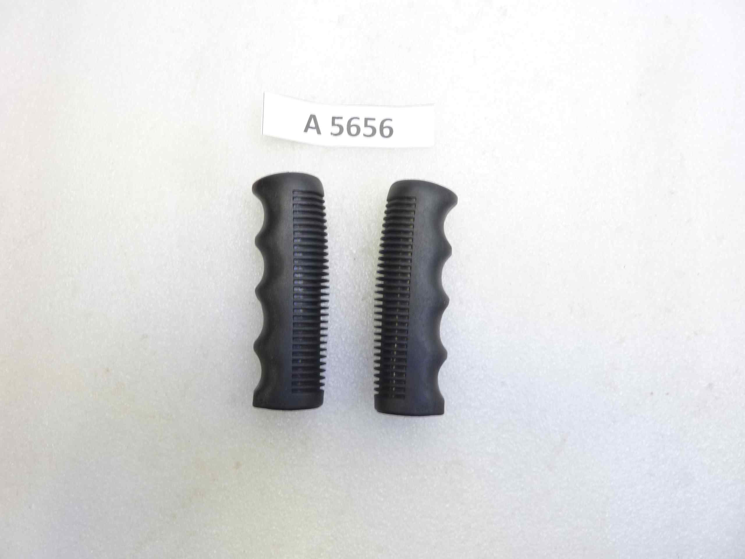 Coppia manopole bicicletta epoca plastiche Cassano diam 22 lungh 170 mm nuovo fondo di magazzino