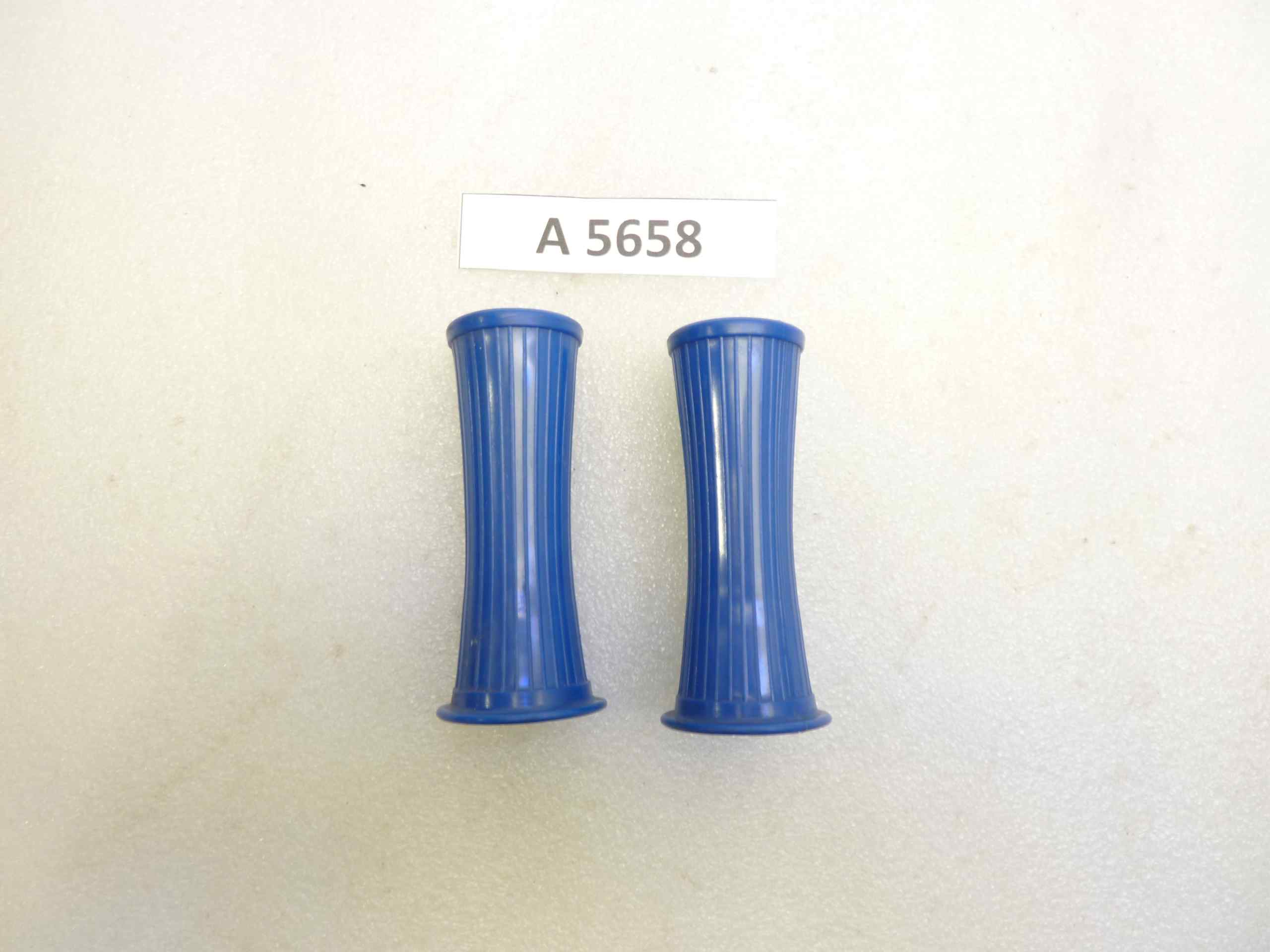 Coppia manopole bicicletta epoca imbocco 26 mm stringe a 22mm lungh 98 mm nuovo fondo di magazzino