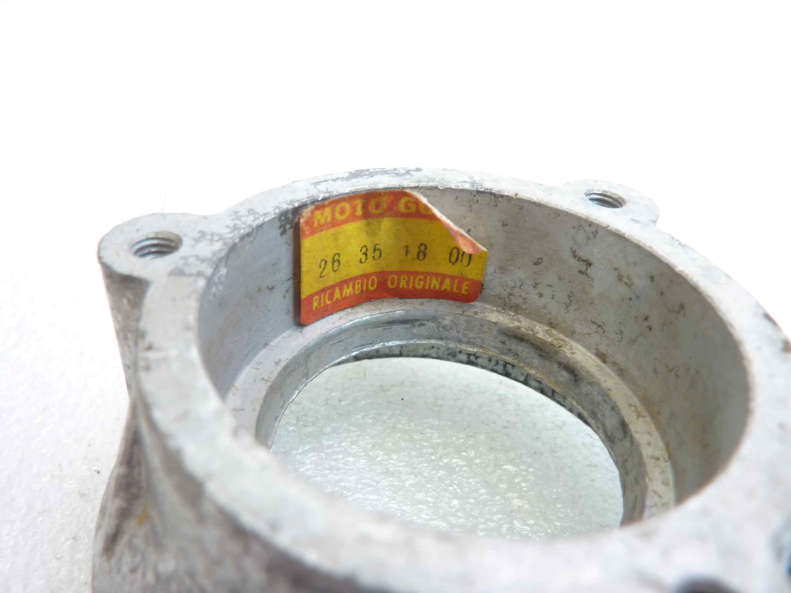 Coperchio porta cuscinetto Guzzi Ercolino 192 cod 26351800 nuovo fondo di magazzino - immagine 2
