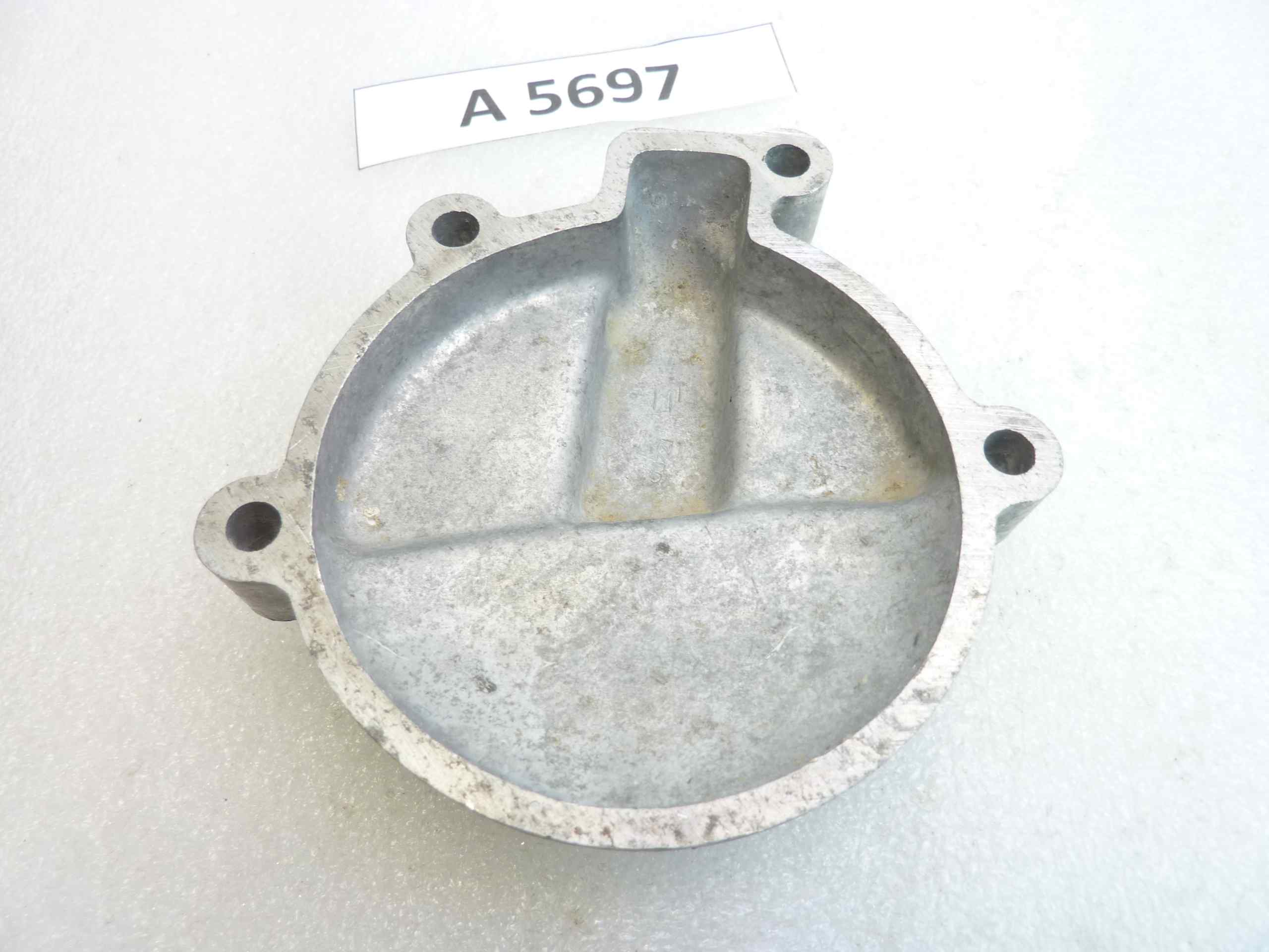Coperchio carter magnete Guzzi Motocarro cod 60009000 nuovo fondo di magazzino - immagine 5