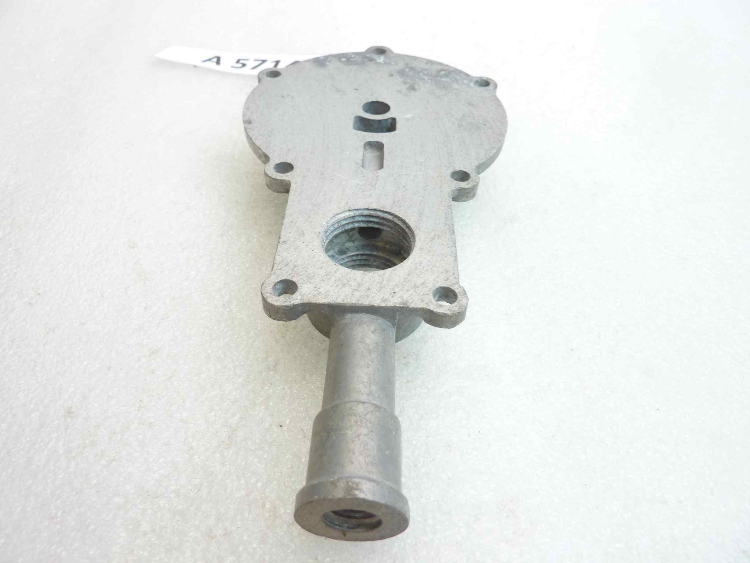 Coperchio portafiltro olio Guzzi Lodola 235 cod 32144100 nuovo fondo di magazzino - immagine 7