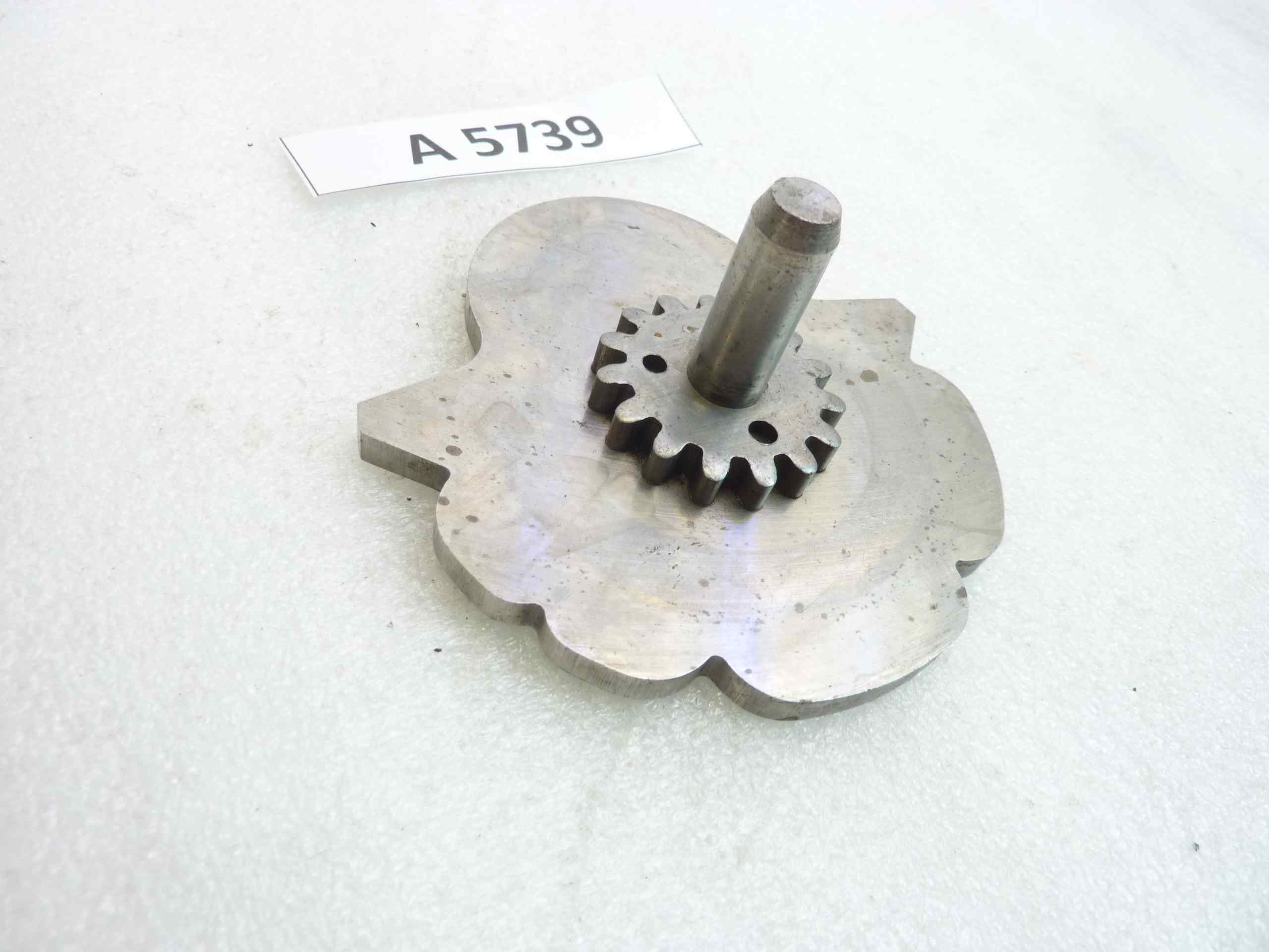 Triumph Cambio Selettore Placca Camma 4 Velocità 57-4055 650 TR6 T120 cod 570500 T 500 574055 - immagine 2