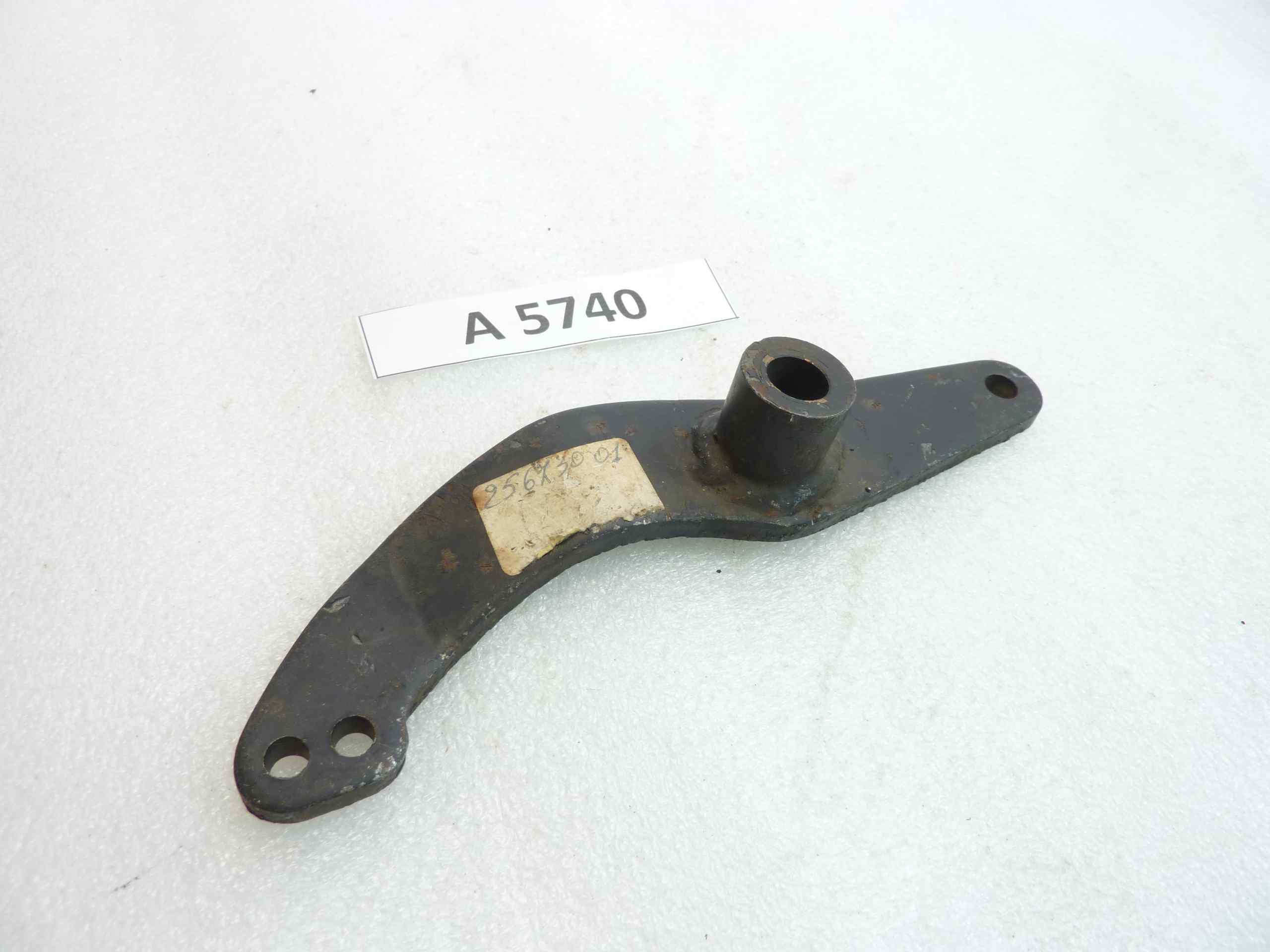 Leva rinvio staffa freno post Guzzi Ercole cod 25673001 nuovo fondo di magazzino - immagine 2