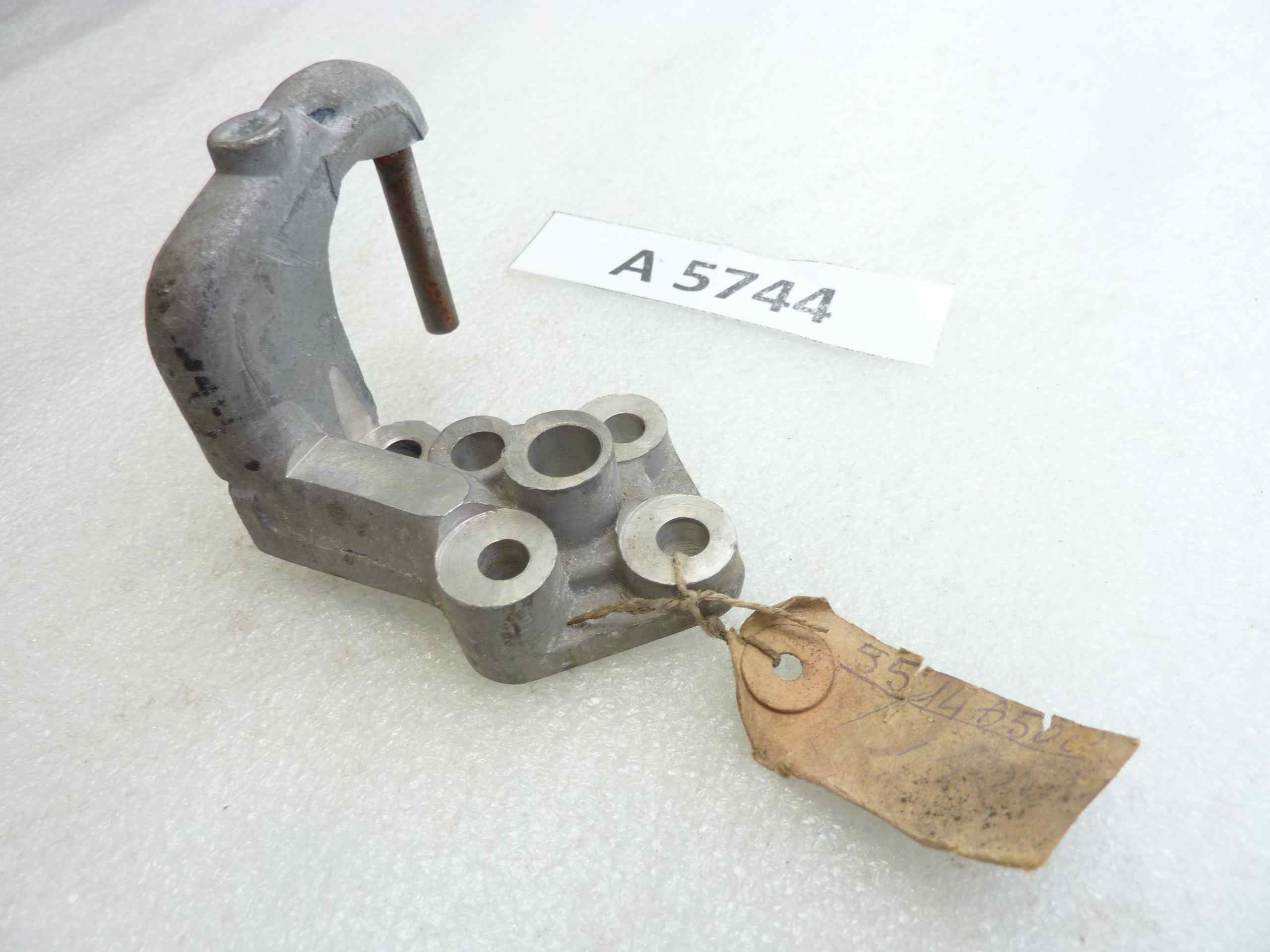 Corpo coperchio pompa olio Guzzi Stornello 125 cod 55140500 nuovo fondo di magazzino - immagine 2
