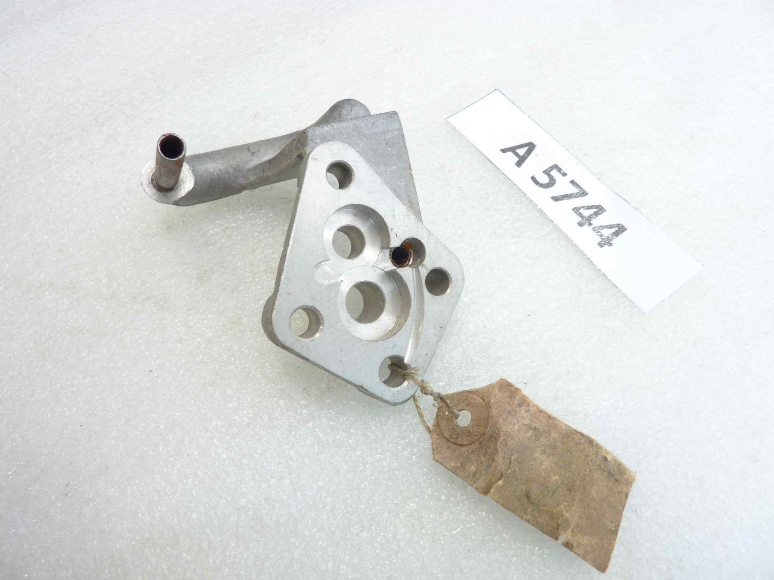Corpo coperchio pompa olio Guzzi Stornello 125 cod 55140500 nuovo fondo di magazzino - immagine 6