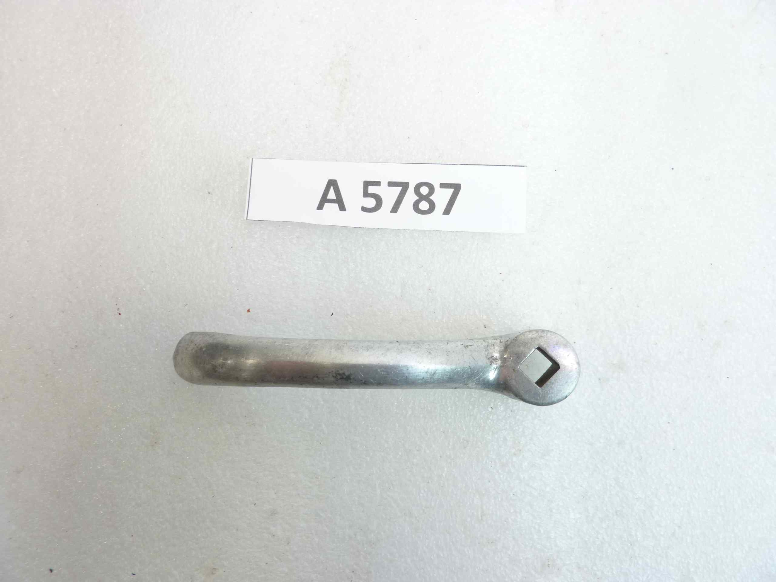 Maniglia interna portiera Fiat epoca lungh 12 cm foro quad 83 mm nuovo fondo di magazzino