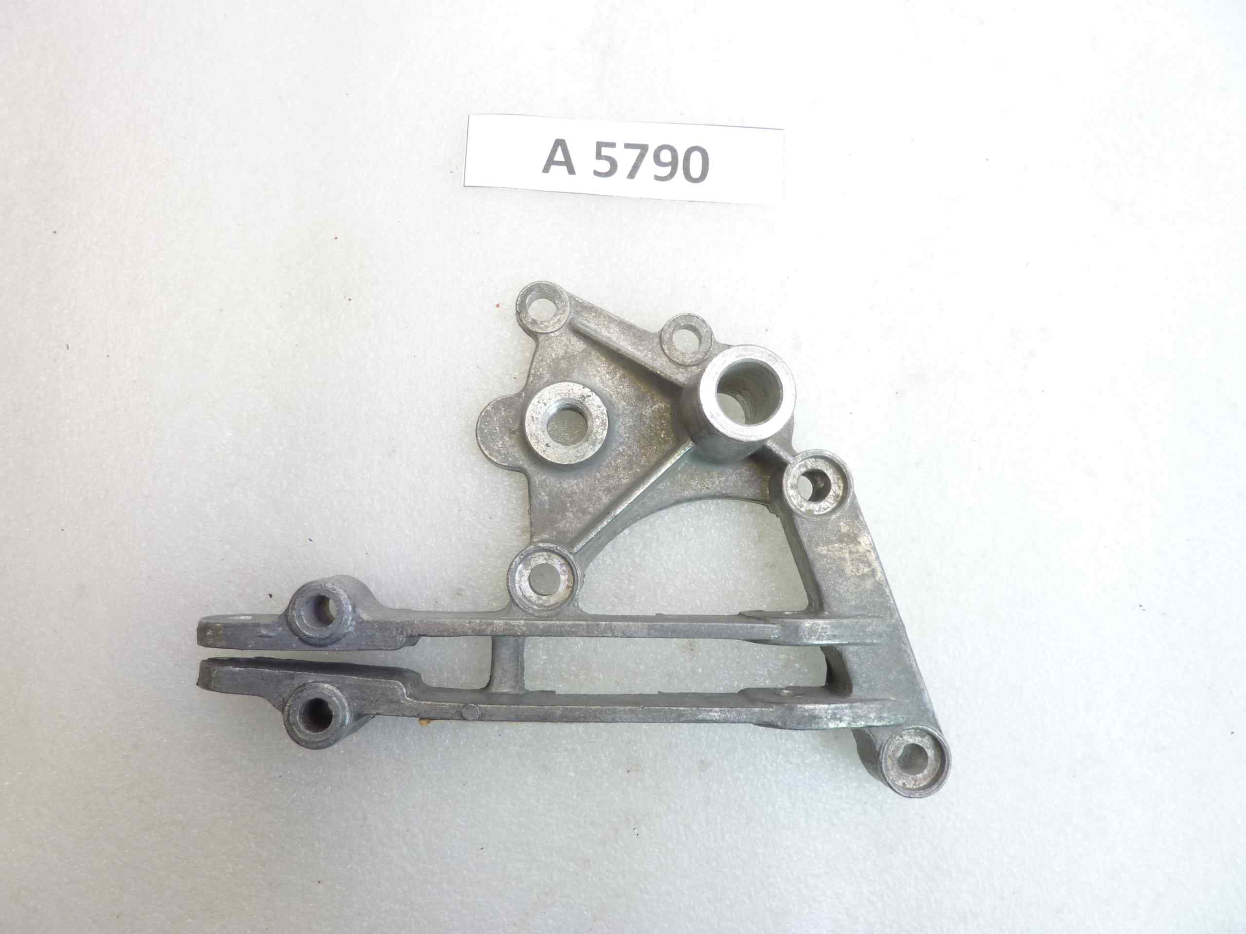 Staffa leva frizione motore Guzzi Stornello 125 4T 55090900 nuovo fondo di magazzino