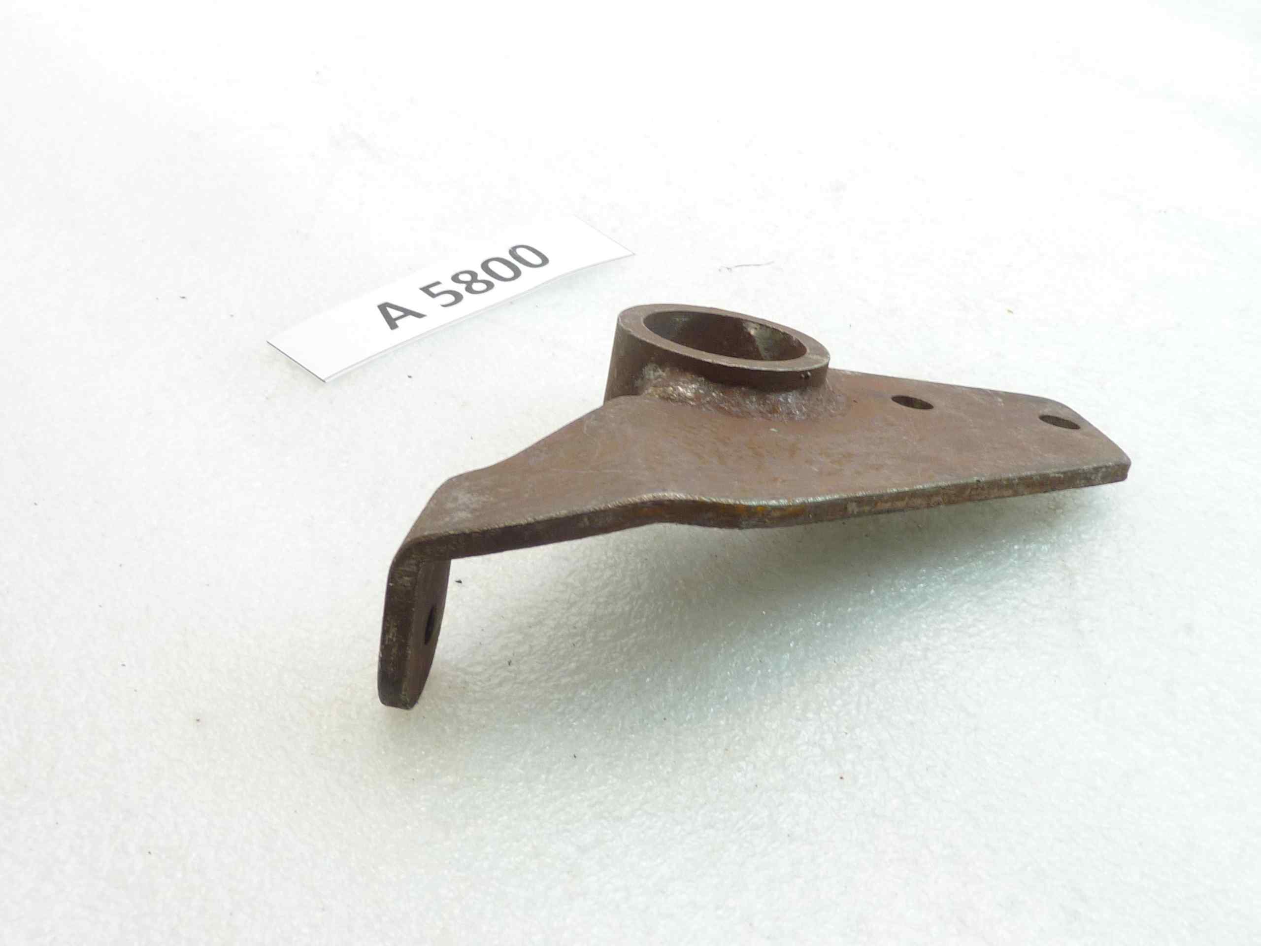 Staffa Albero freno posteriore Guzzi Ercole Destro cod 25282 D Grezzo nuovo fondo di magazzino - immagine 2