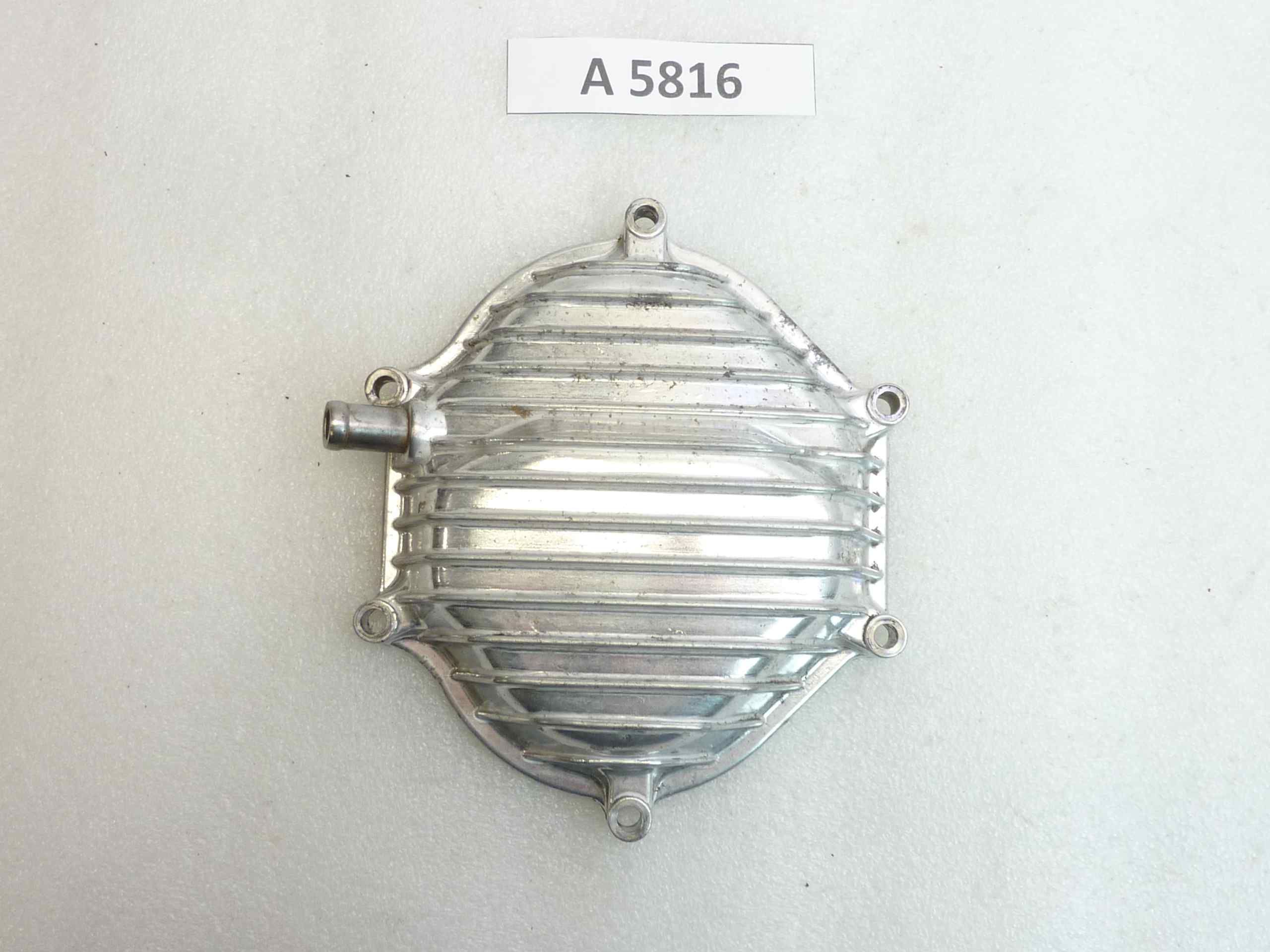 Coperchio valvole bilancieri punterie Benelli 500 1974 cod 1 BA 2521
