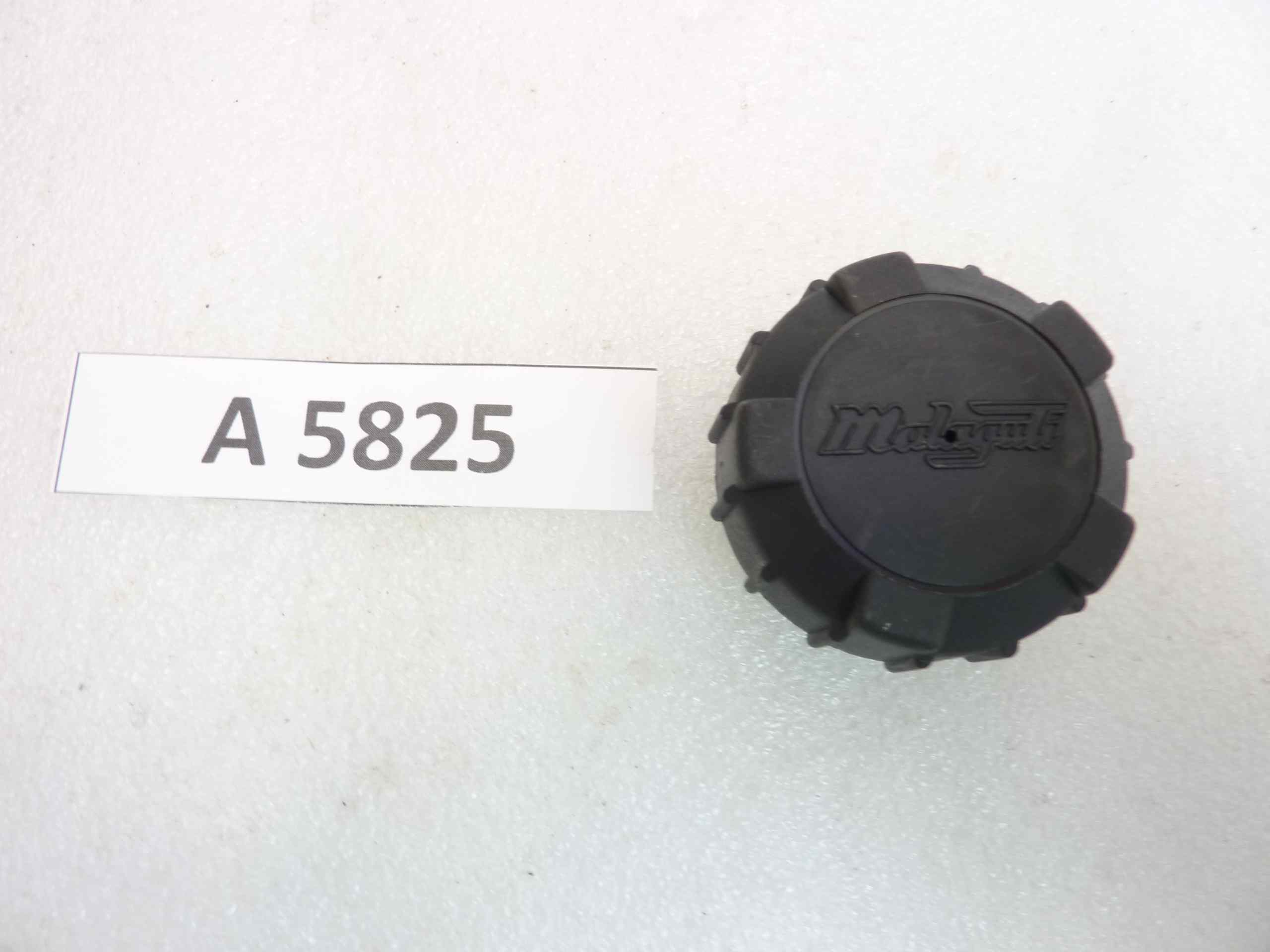 Tappo Malaguti F10 F12 F15 Grizzly nuovo fondo di magazzino - immagine 2
