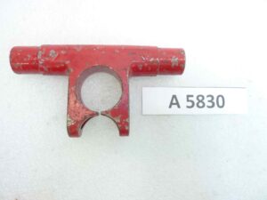 Parte superiore forcella ant Guzzi largh 120 mm diam 20 mm diamo foro 31 mm nuovo fondo di magazzino