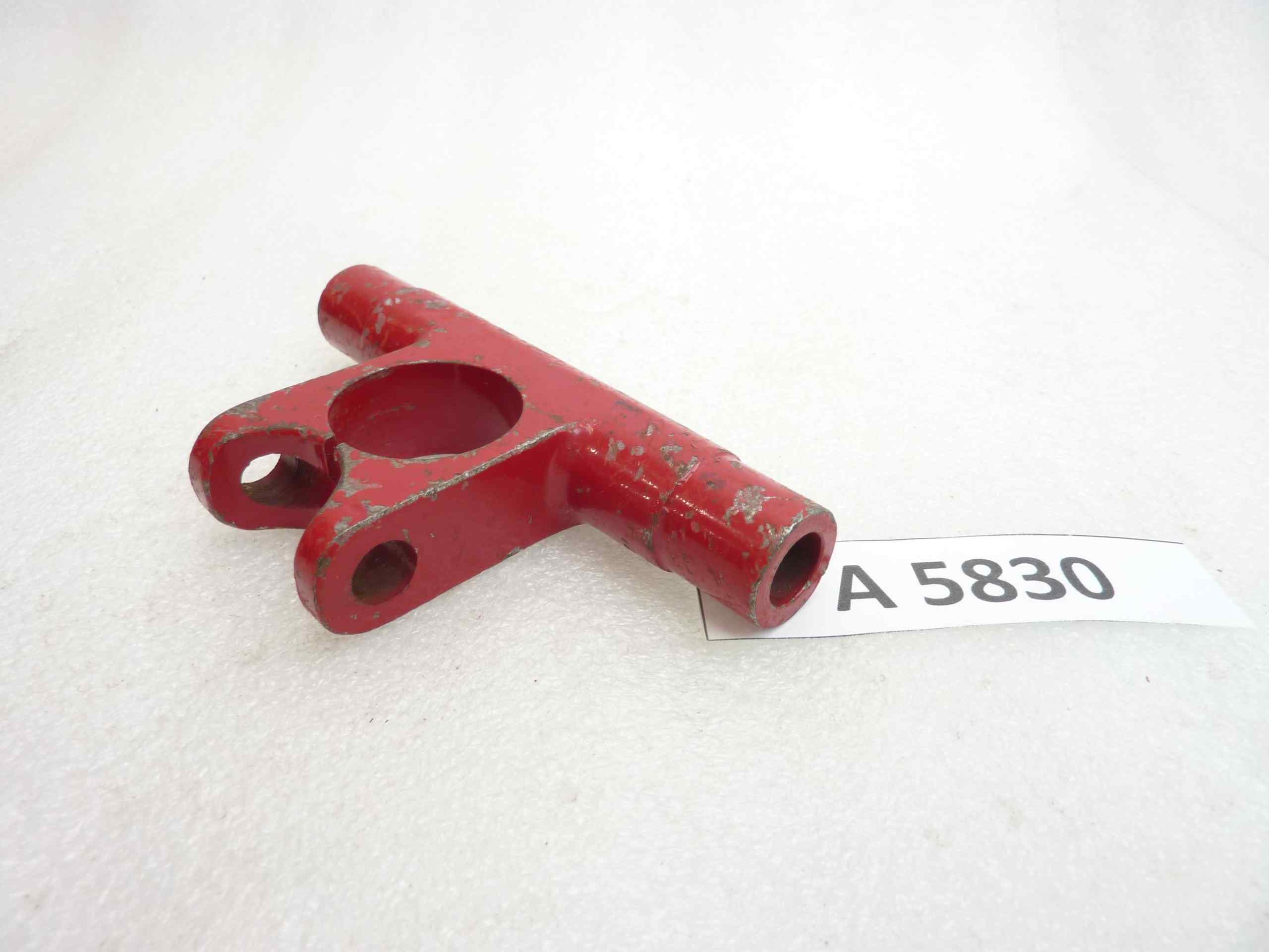 Parte superiore forcella ant Guzzi largh 120 mm diam 20 mm diamo foro 31 mm nuovo fondo di magazzino - immagine 5