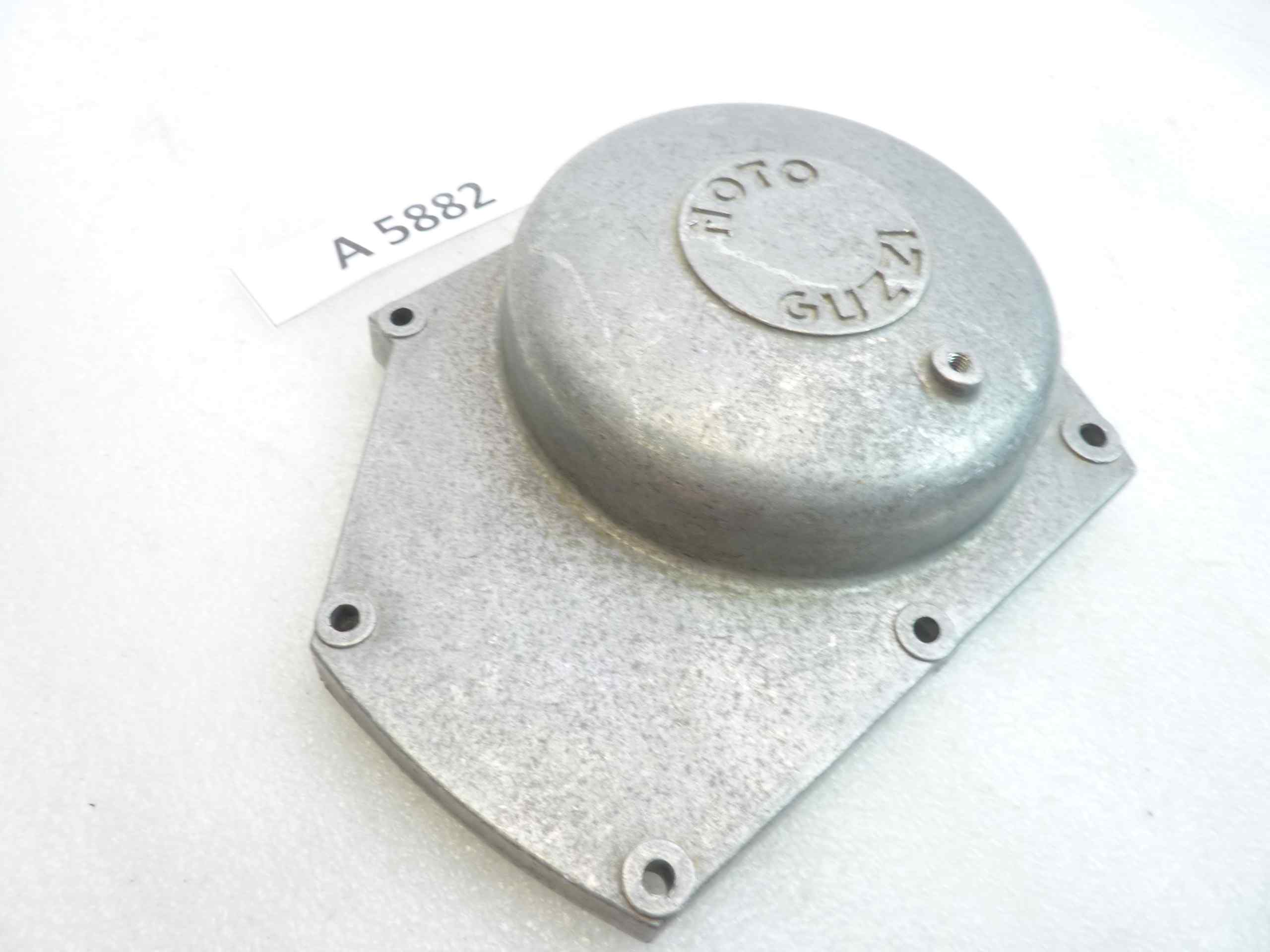 Coperchio carter Guzzi Trotter lato frizione cod 45001600 NUOVO fondo di magazzino - immagine 2