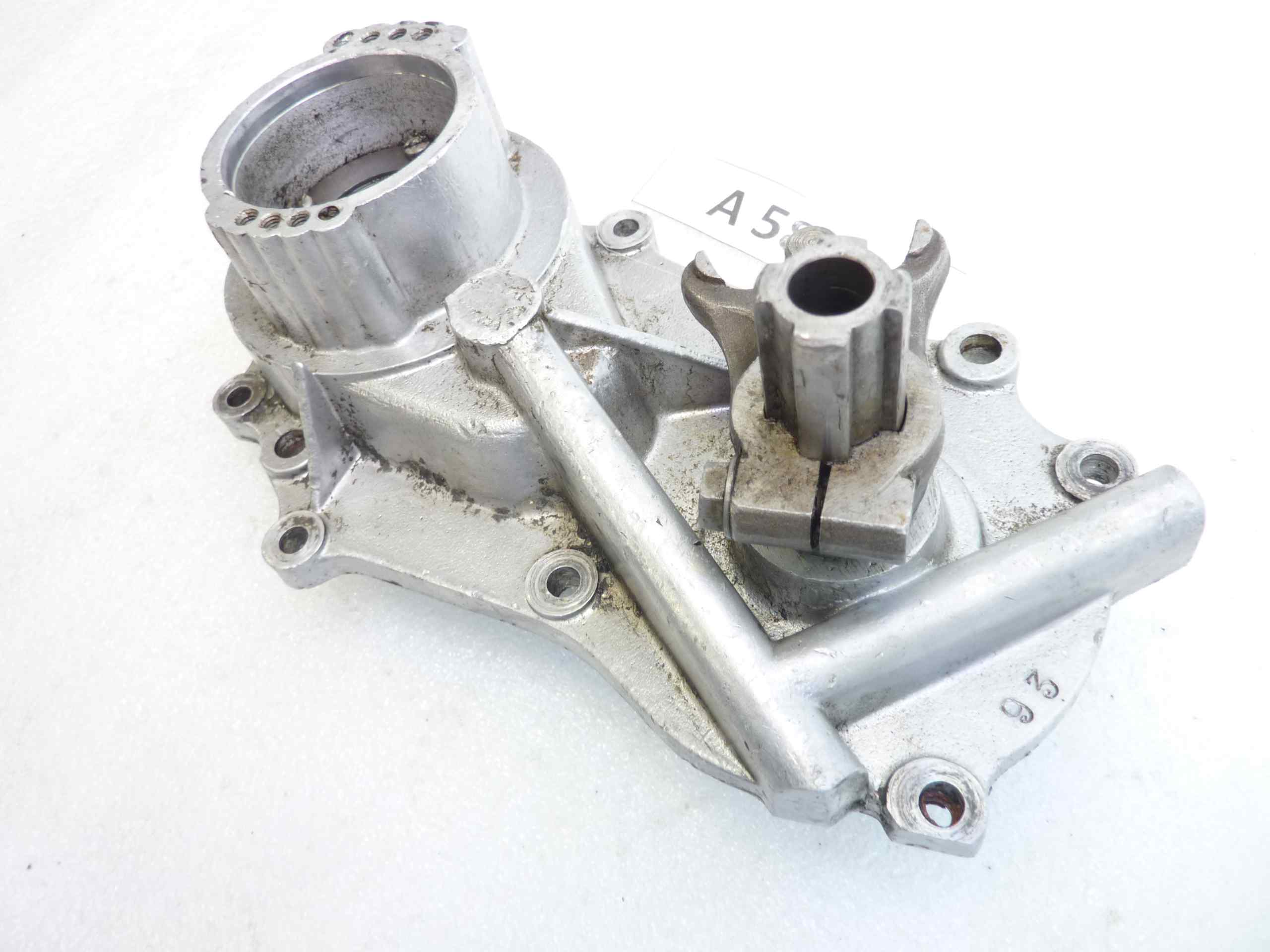 Coperchio carter Guzzi Lodola 235 motore lato distribuzione cod 32001300 - immagine 3