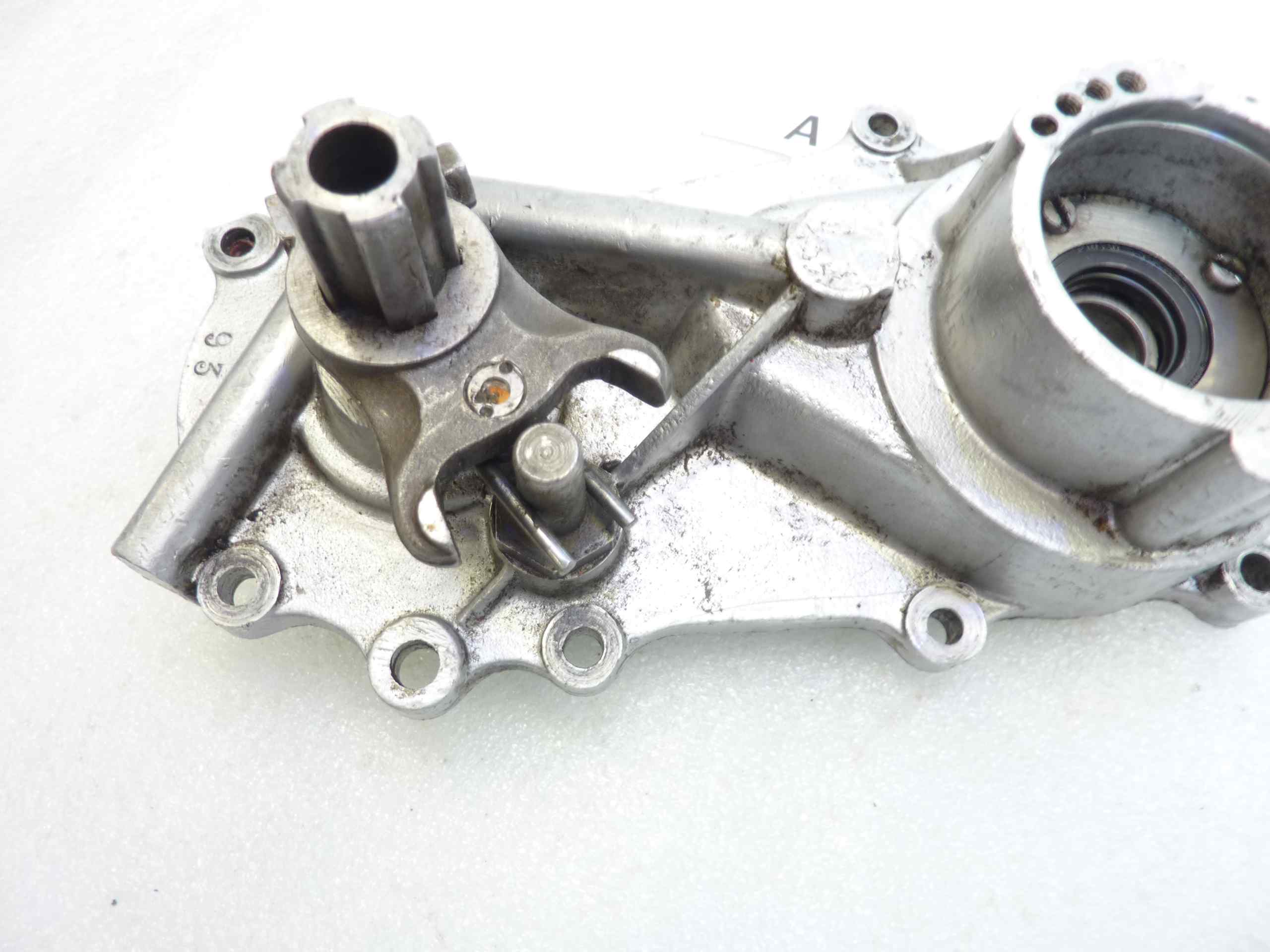 Coperchio carter Guzzi Lodola 235 motore lato distribuzione cod 32001300 - immagine 4