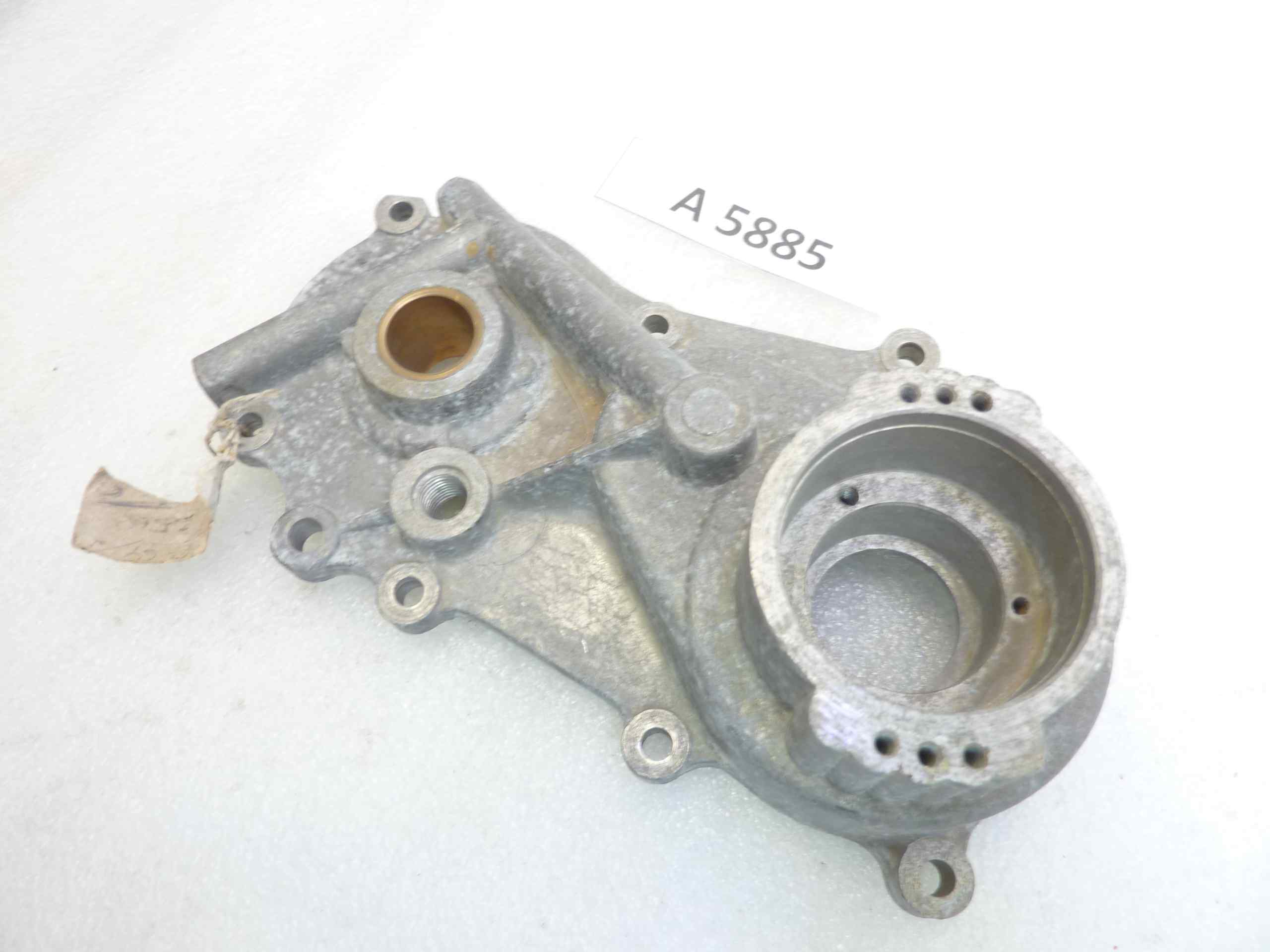 Coperchio carter Guzzi Lodola 235 motore lato distribuzione cod 32001300 NUOVO fondo di magazzino - immagine 3