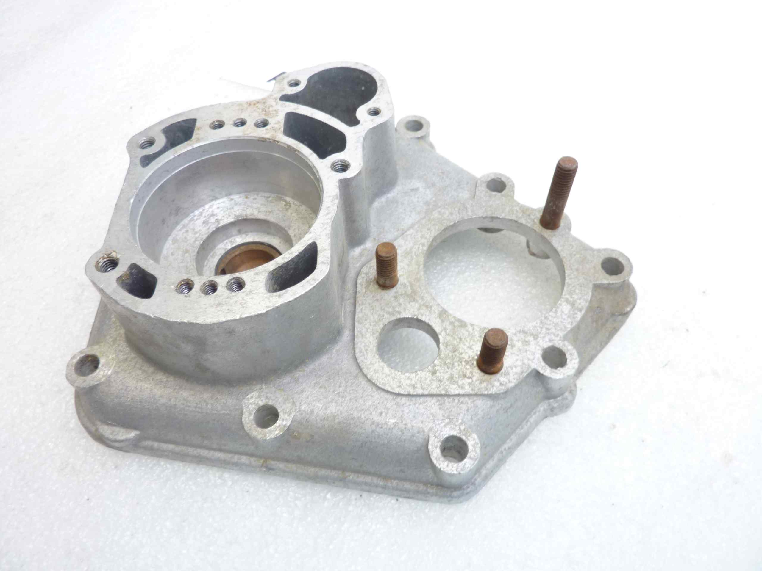 Coperchio carter Guzzi Motocarro Ercole 500 motore lato distribuzione cod 25001301 NUOVO fondo di magazzino - immagine 3