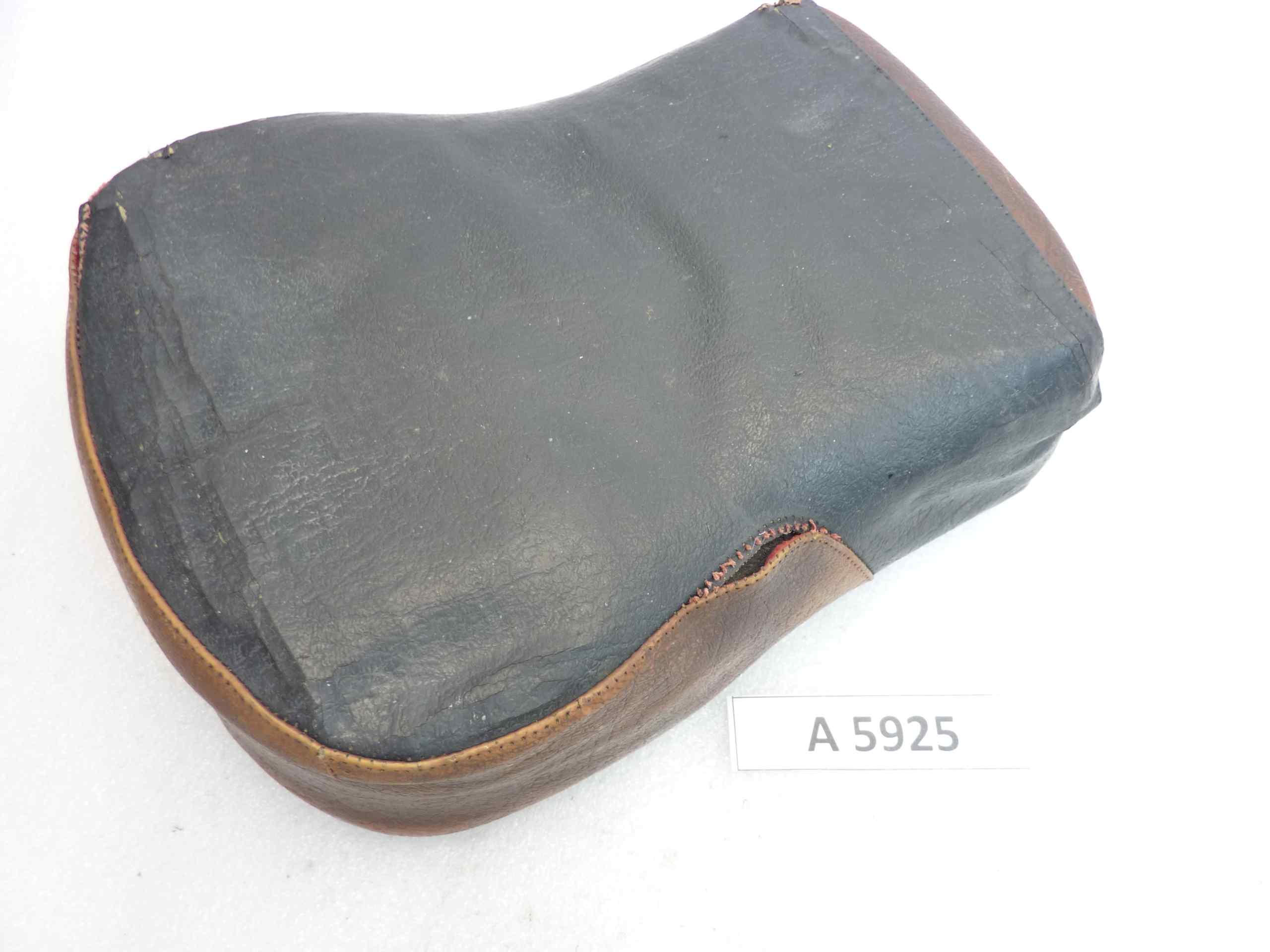 Sella cuscino Moto epoca posteriore passeggero dim 27 x 20 cm - immagine 2