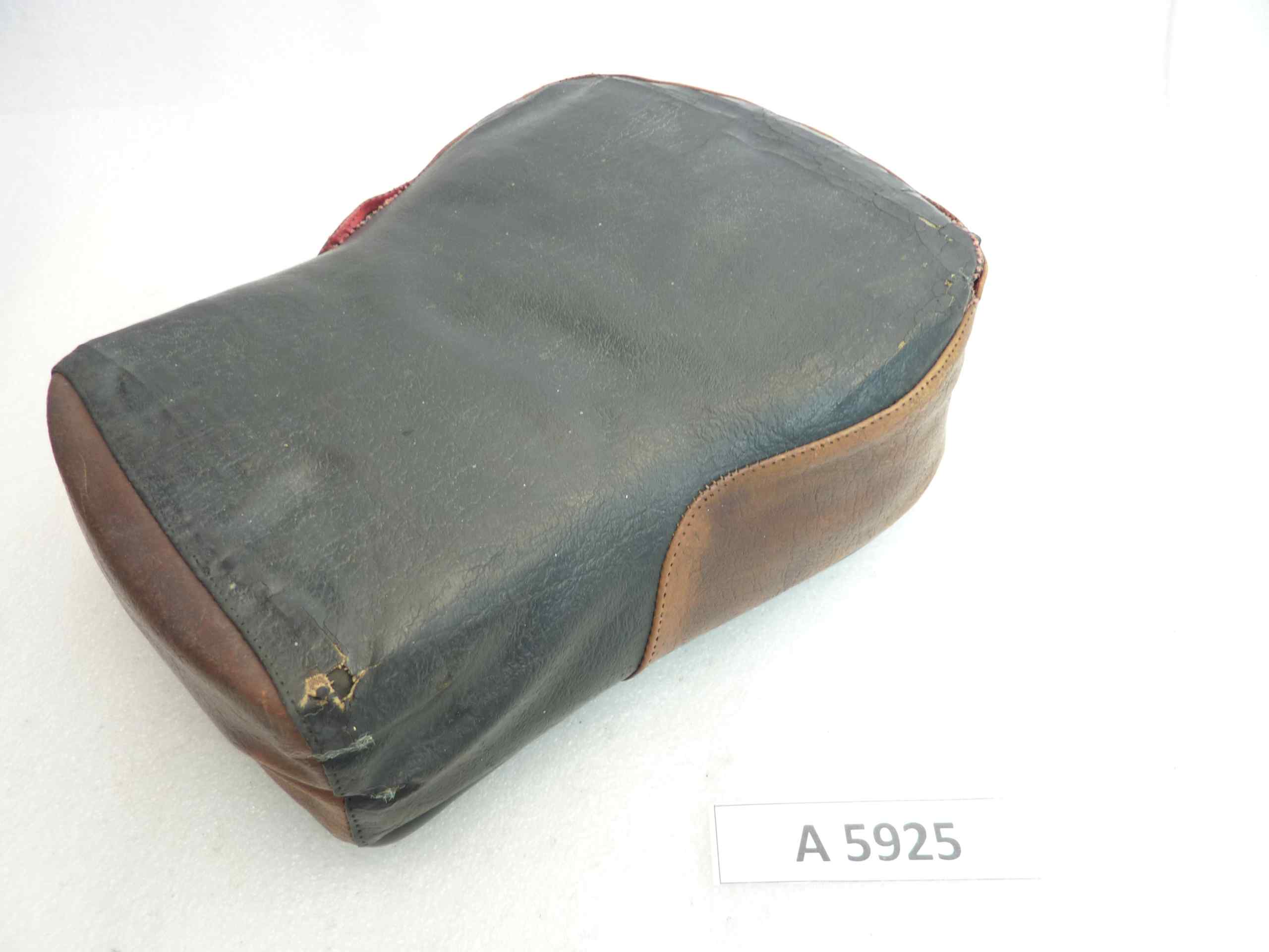 Sella cuscino Moto epoca posteriore passeggero dim 27 x 20 cm - immagine 4