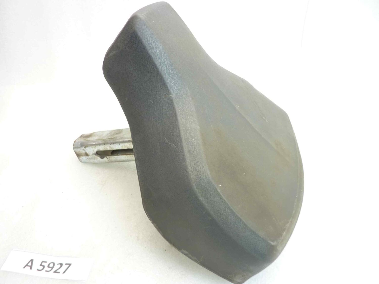 Sella ciclomotore Garelli perno 36 x 36 mm - immagine 3