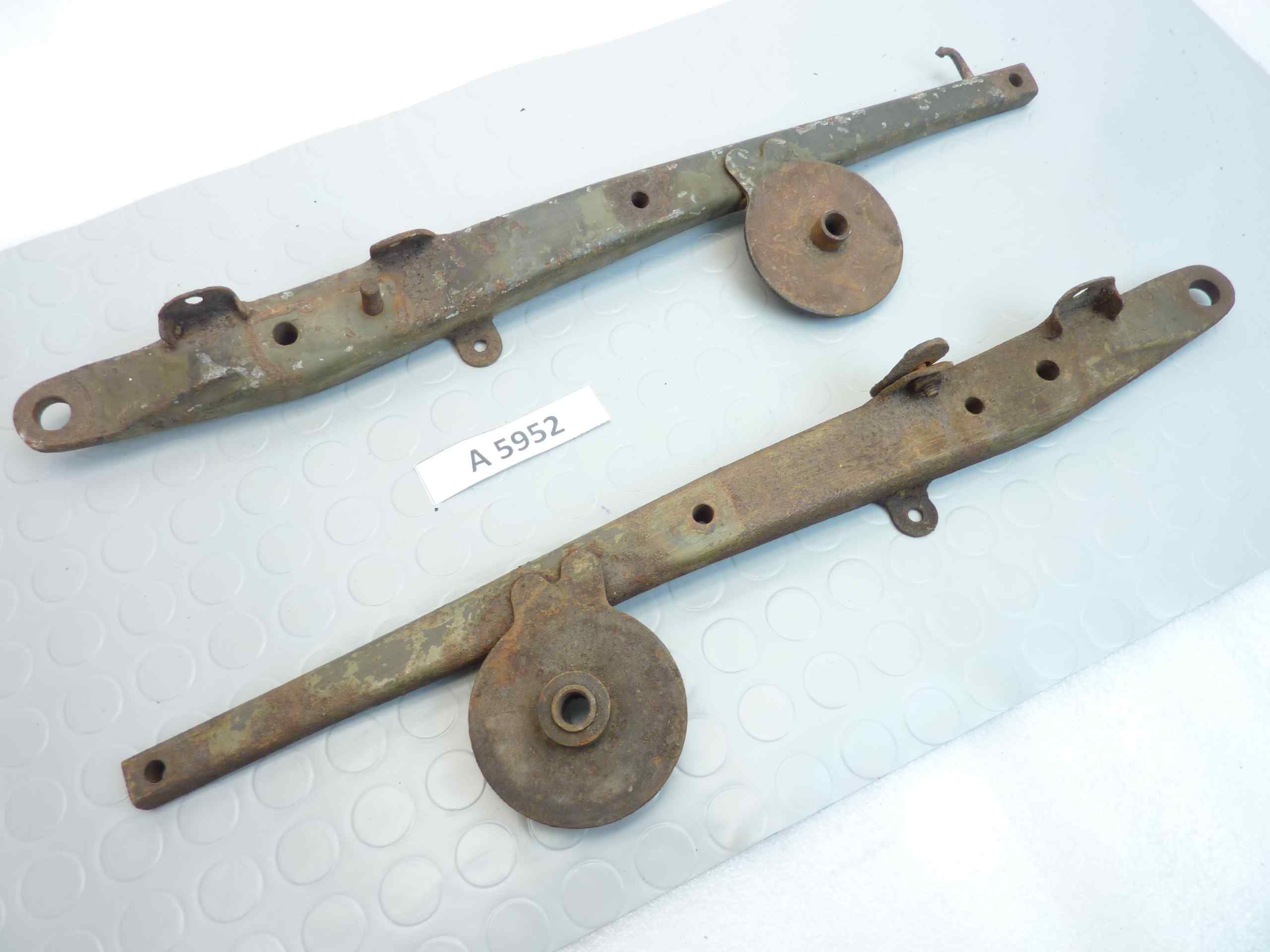 Bracci fissi post Guzzi Alce Superalce cod T9513 cod T9512
