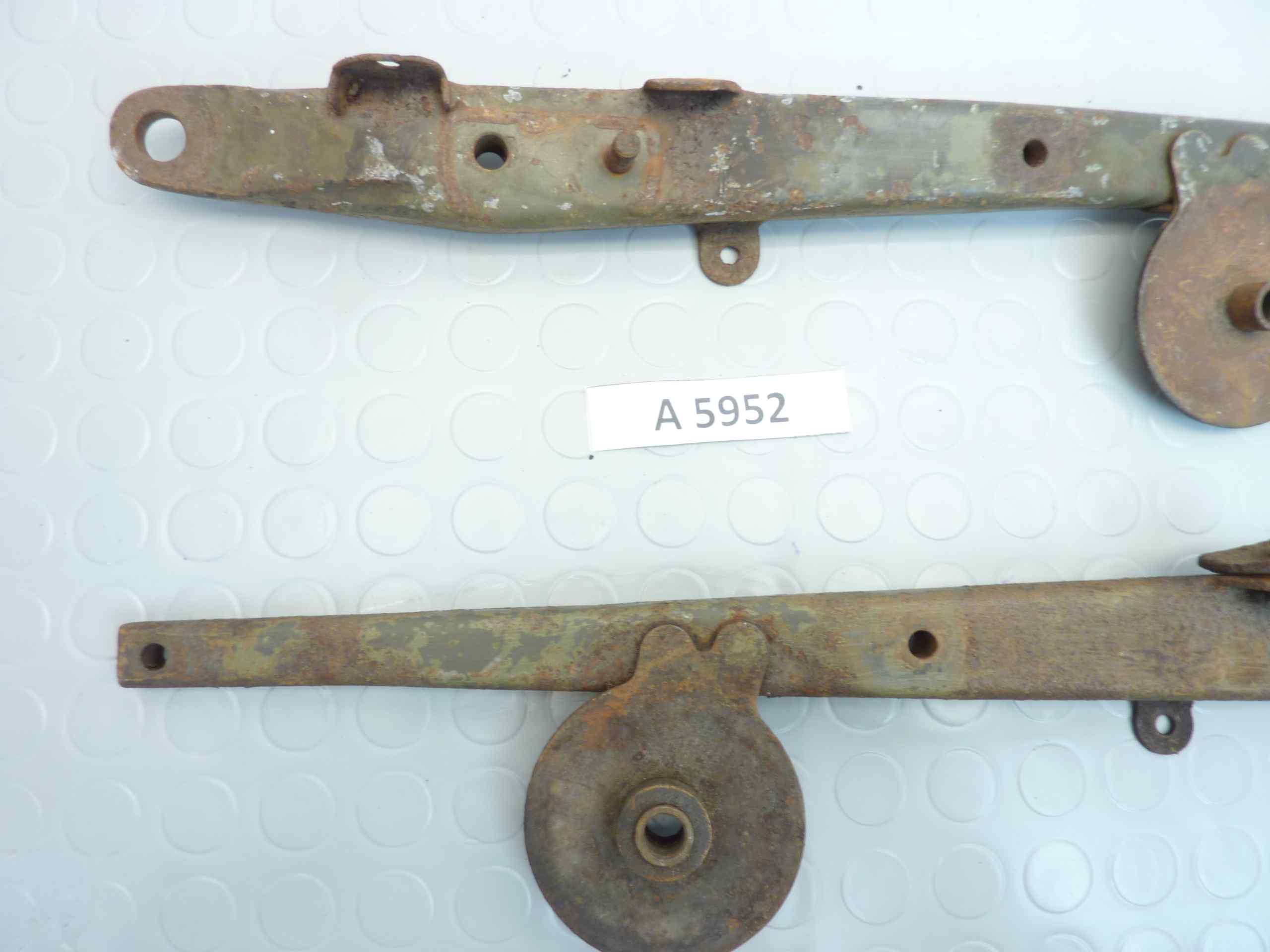 Bracci fissi post Guzzi Alce Superalce cod T9513 cod T9512 - immagine 2