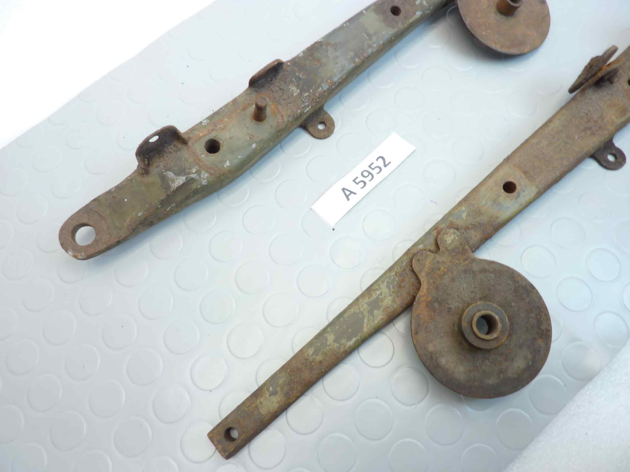 Bracci fissi post Guzzi Alce Superalce cod T9513 cod T9512 - immagine 5