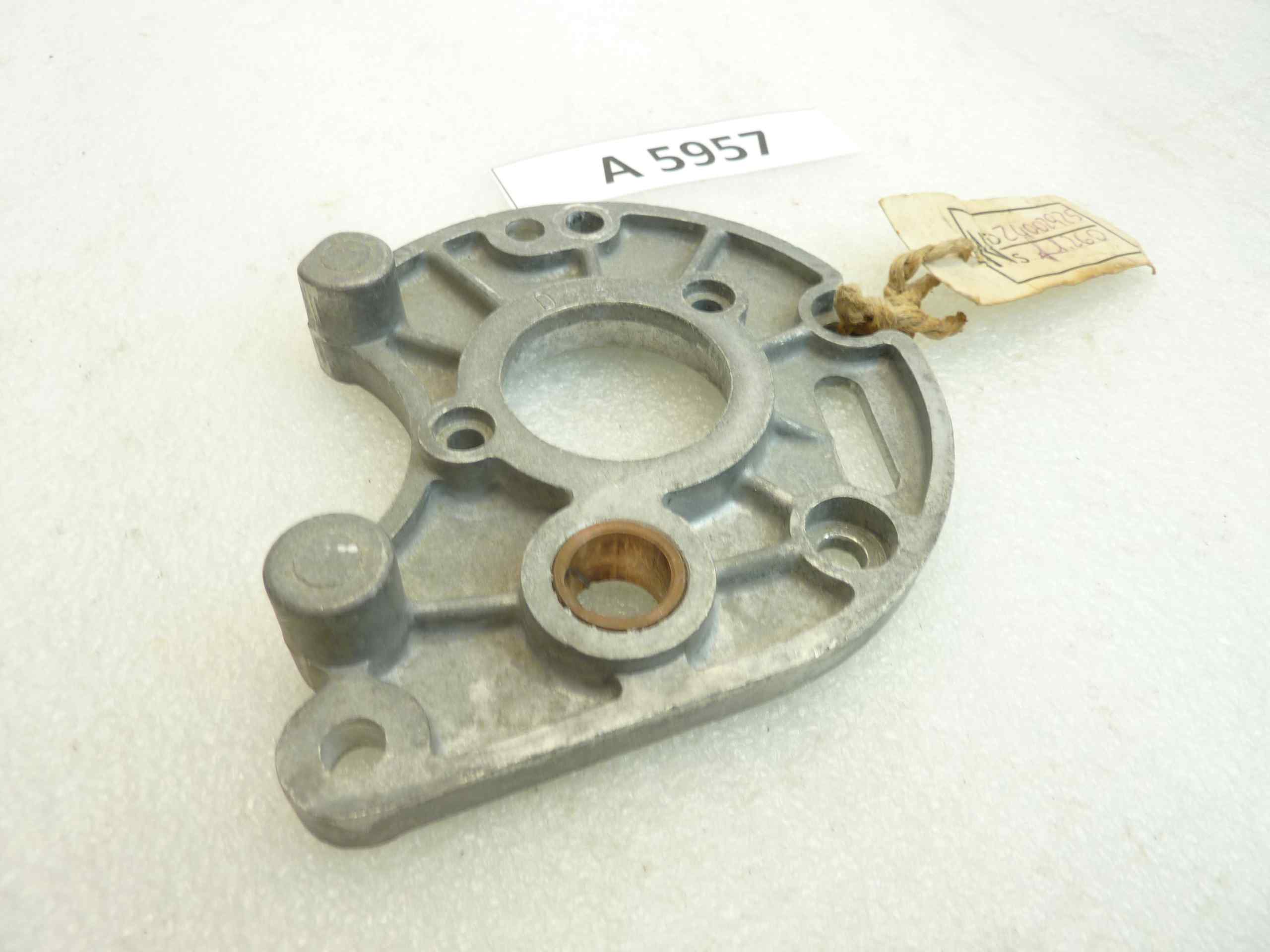 Flangia albero cambio Guzzi Zigolo 110 cod 23026 24002925 NUOVO fondo di magazzino - immagine 2