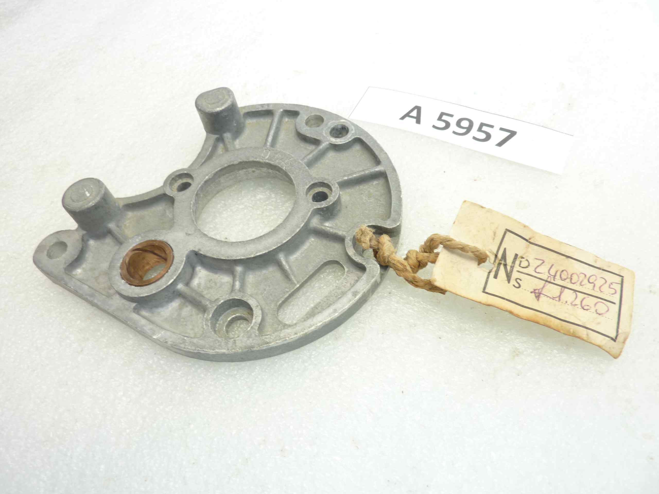 Flangia albero cambio Guzzi Zigolo 110 cod 23026 24002925 NUOVO fondo di magazzino - immagine 3