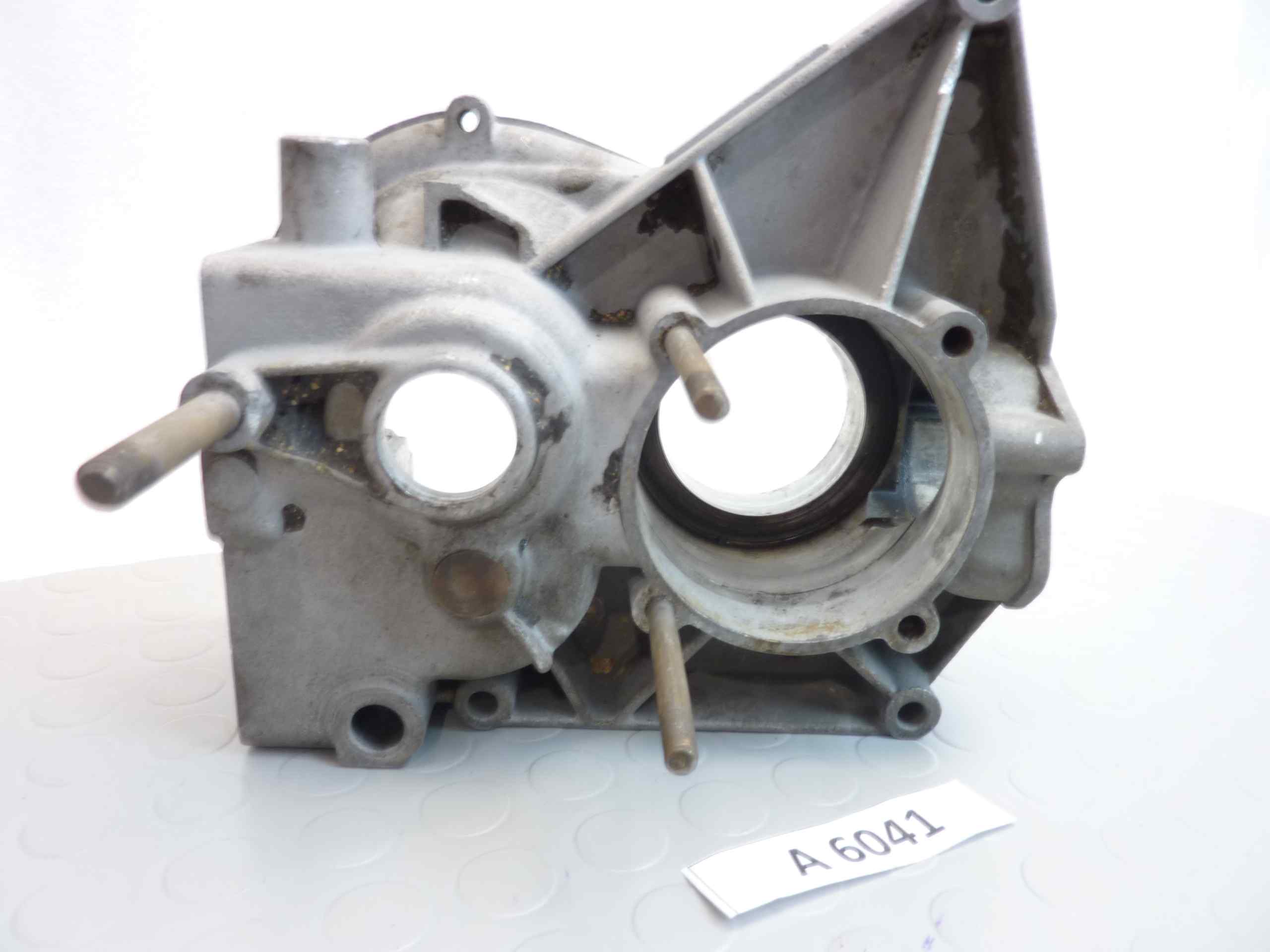 Carter basamento motore Guzzi Zigolo 98 - immagine 2