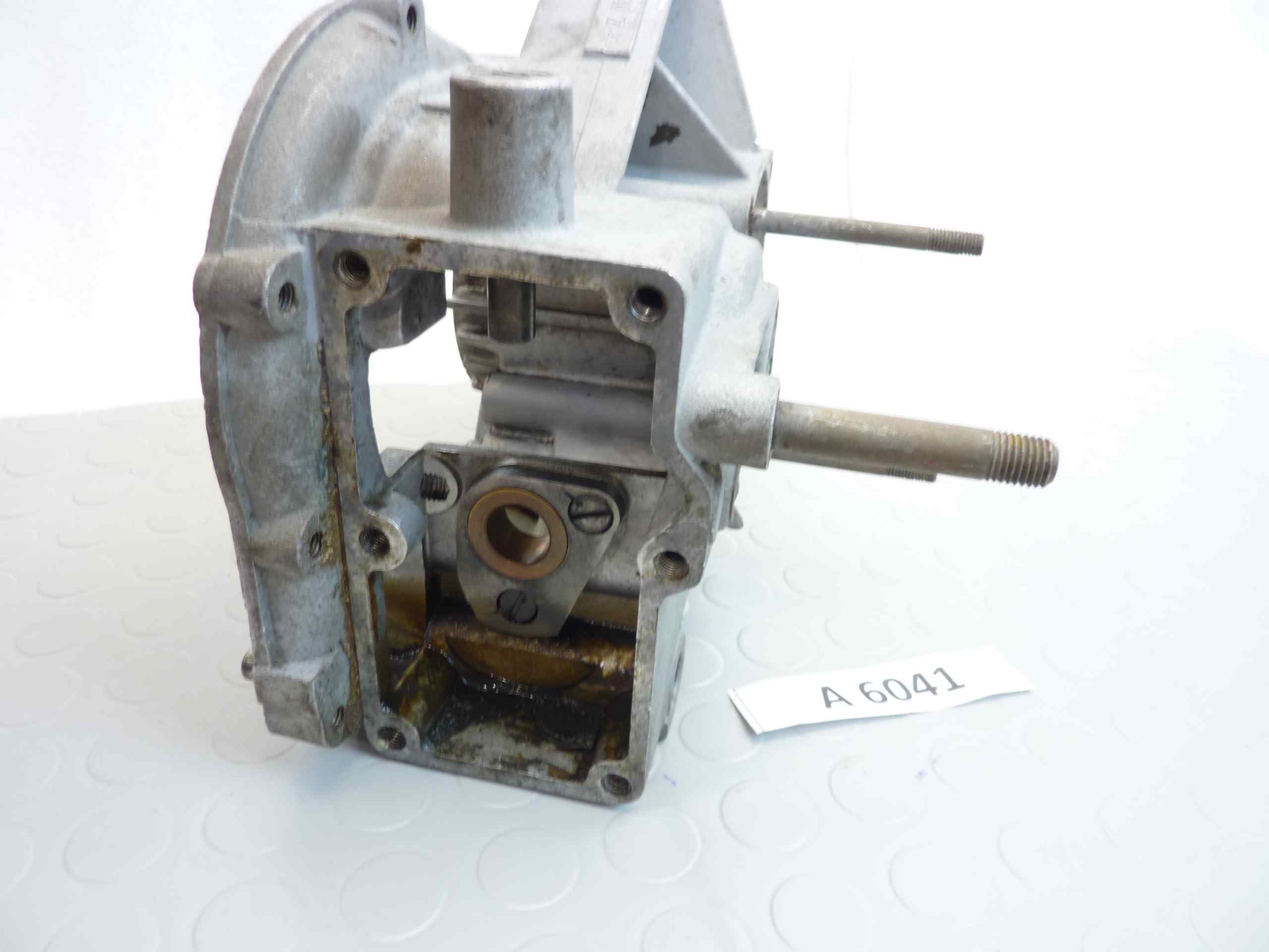 Carter basamento motore Guzzi Zigolo 98 - immagine 6