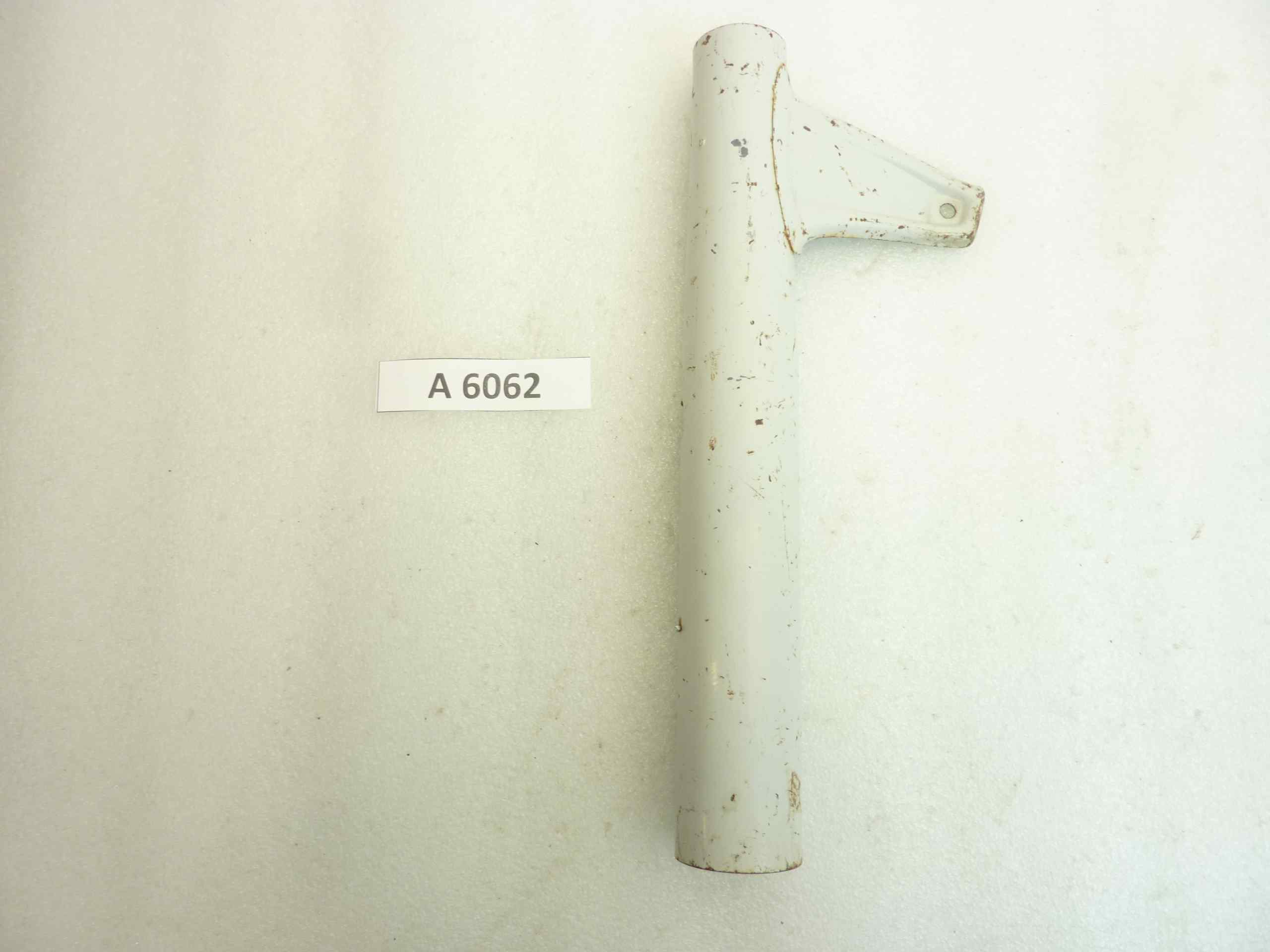Staffa faro destro Guzzi Dingo Cross 1966 fodero forcella NUOVO fondo di magazzino