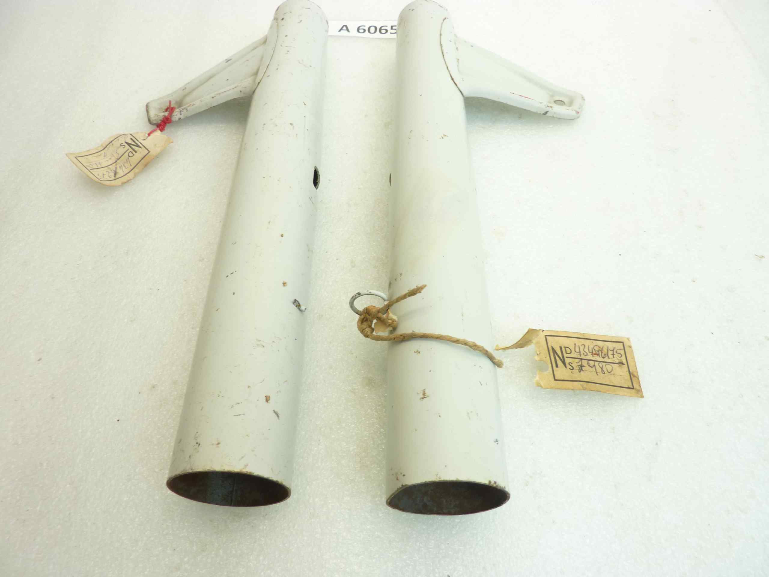 Staffe faro Guzzi Dingo Cross 1966 foderi forcella NUOVO fondo di magazzino - immagine 3