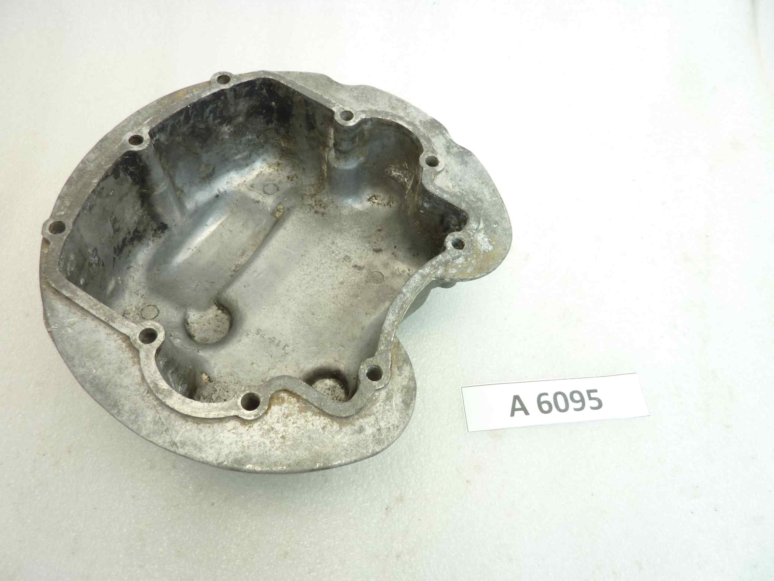 Coperchio punterie Guzzi Lodola 175 235 - immagine 5