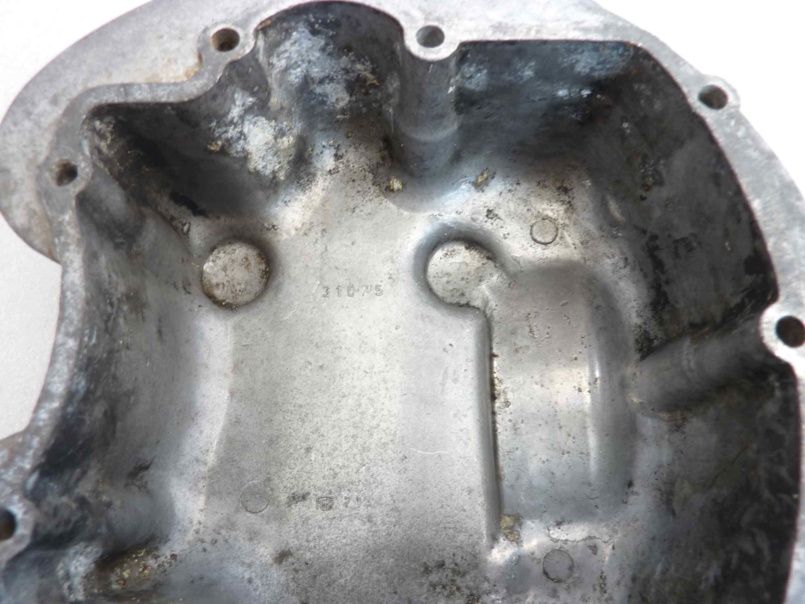 Coperchio punterie Guzzi Lodola 175 235 - immagine 6