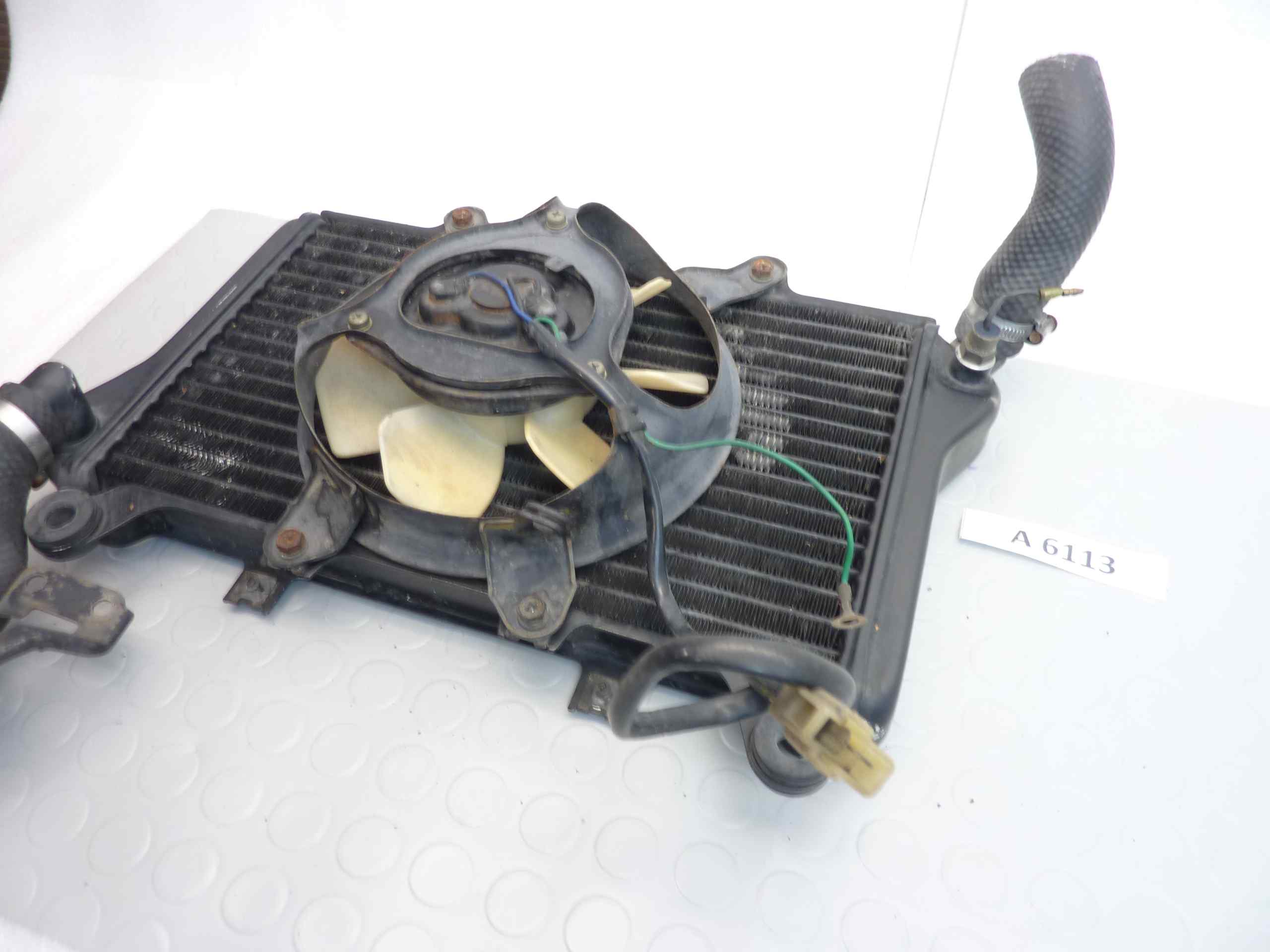 Radiatore Kawasaki GPX 750 Ninja Nippondenso 1986 - 1987 con ventola cod 022000 9411 - immagine 3