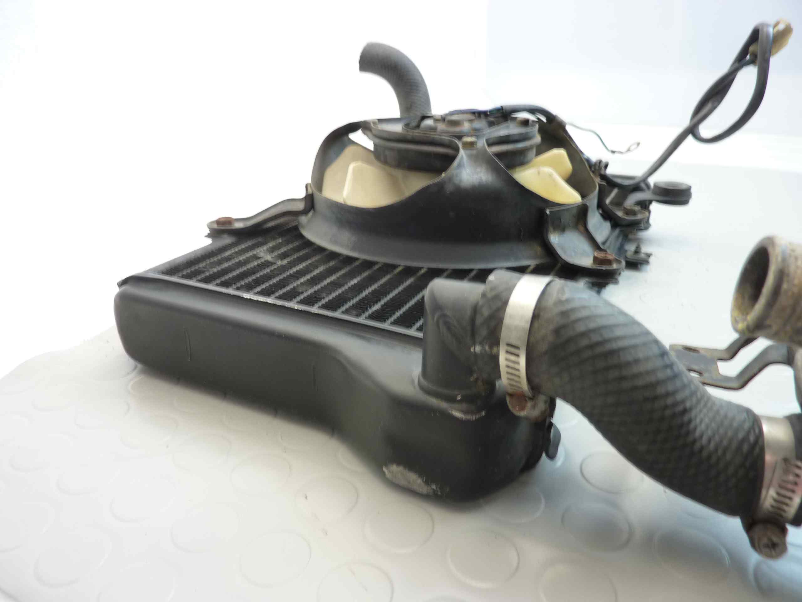Radiatore Kawasaki GPX 750 Ninja Nippondenso 1986 - 1987 con ventola cod 022000 9411 - immagine 5