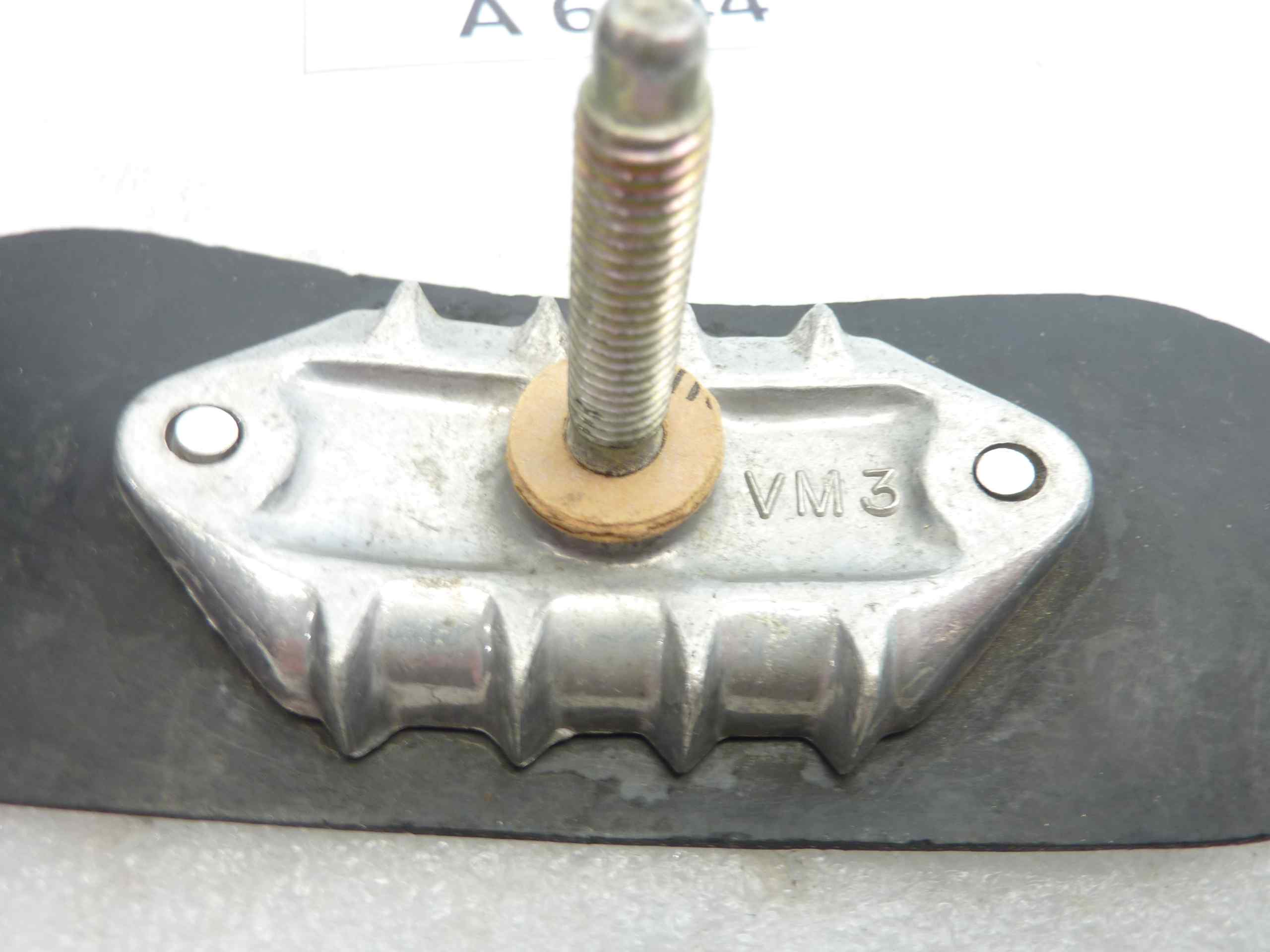 Ferma copertone moto epoca dim 15,5 x 5,7 cm NUOVO fondo di magazzino vedi foto leggi descrizione - immagine 2