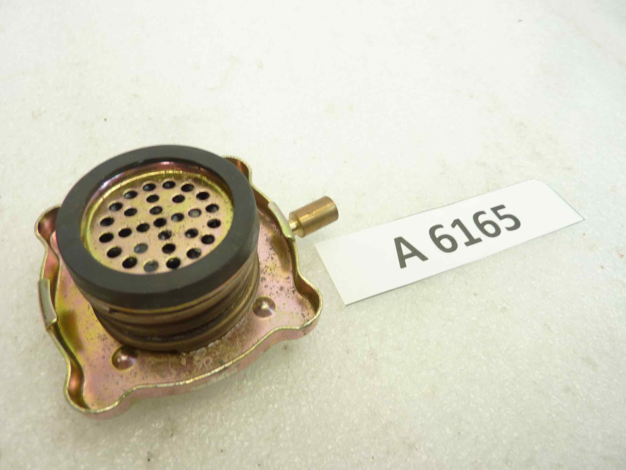 Tappo radiatore acqua raffreddamento auto epoca con sfiato NUOVO fondo di magazzino vedi foto leggi descrizione - immagine 3