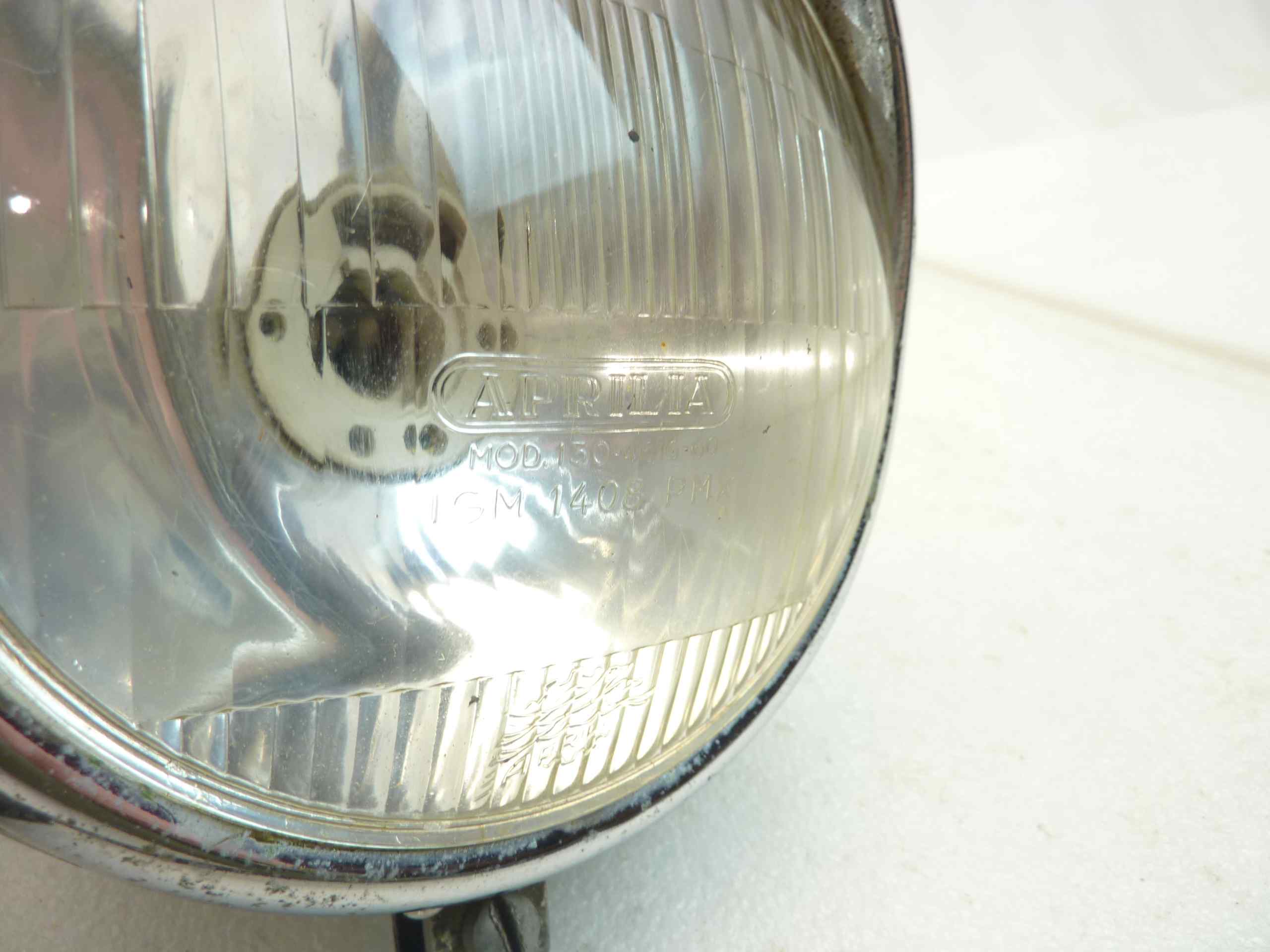 Faro fanale Aprilia Cev 130 IGM 1408 PMX 130461660 completo vetro da incollare moto epoca - immagine 5