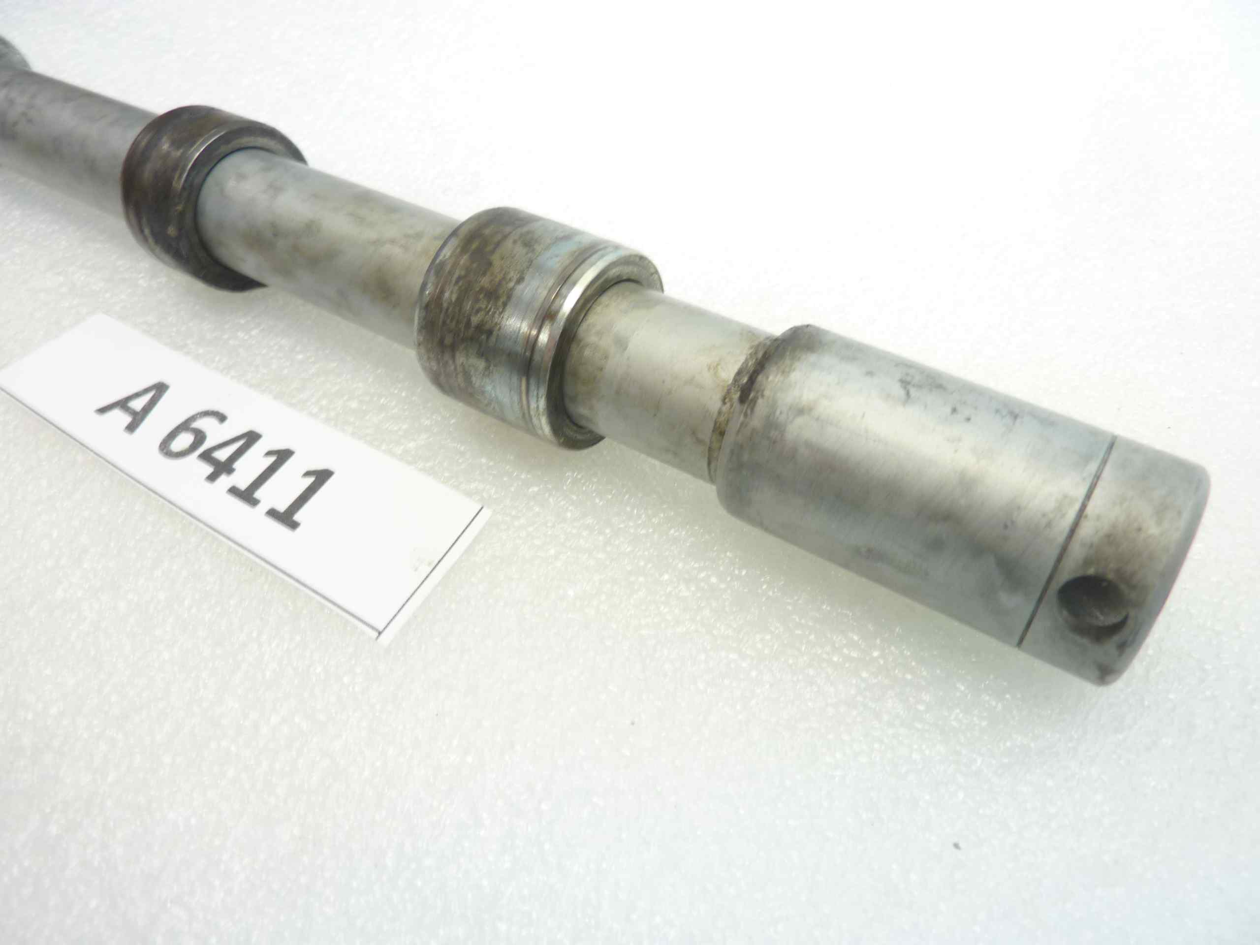 Perno ruota anteriore Honda VFR 750 1995 - 1997 - immagine 3