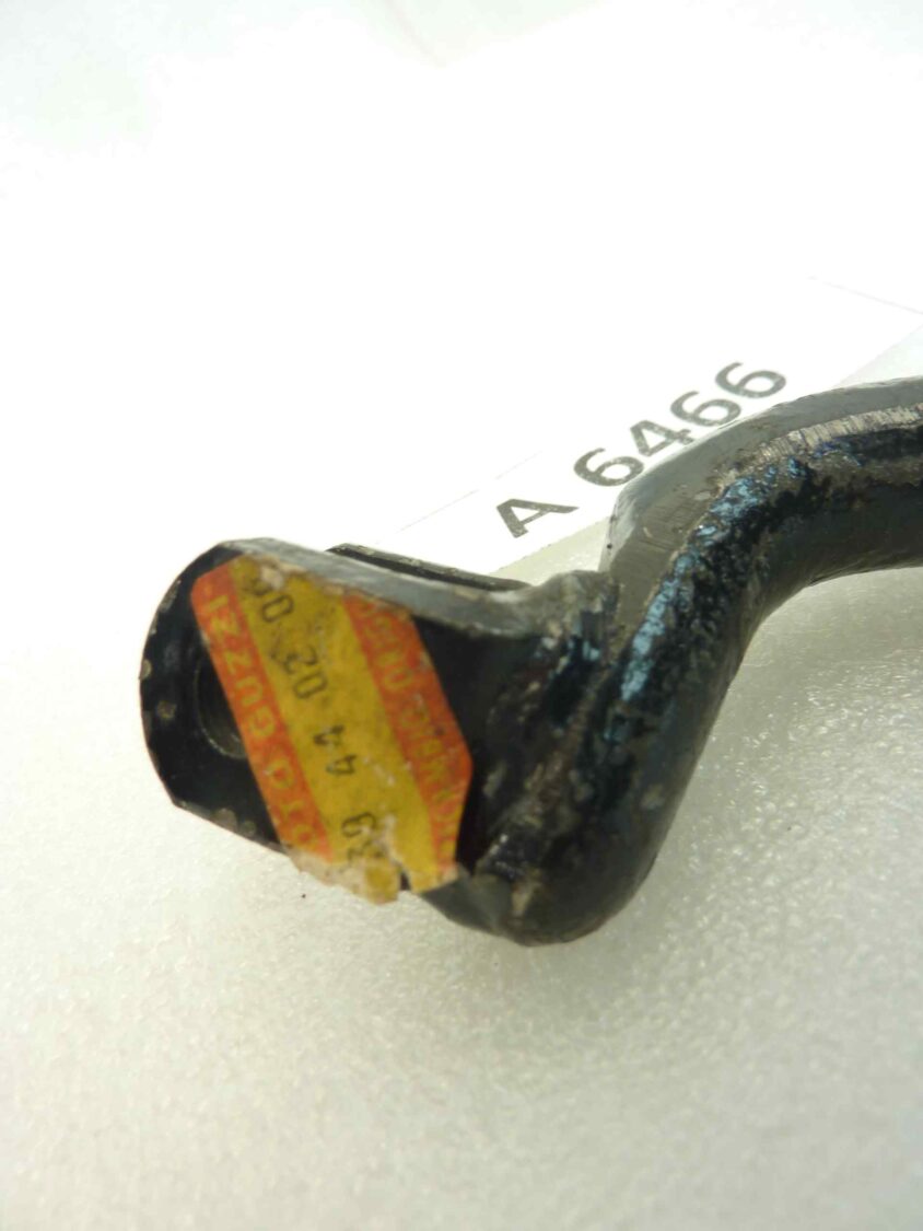 Staffa pedalino poggiapiedi Guzzi 250 TS Custom Benelli 125 250 2C cod 39440200 nuovo fondo di magazzino - immagine 2