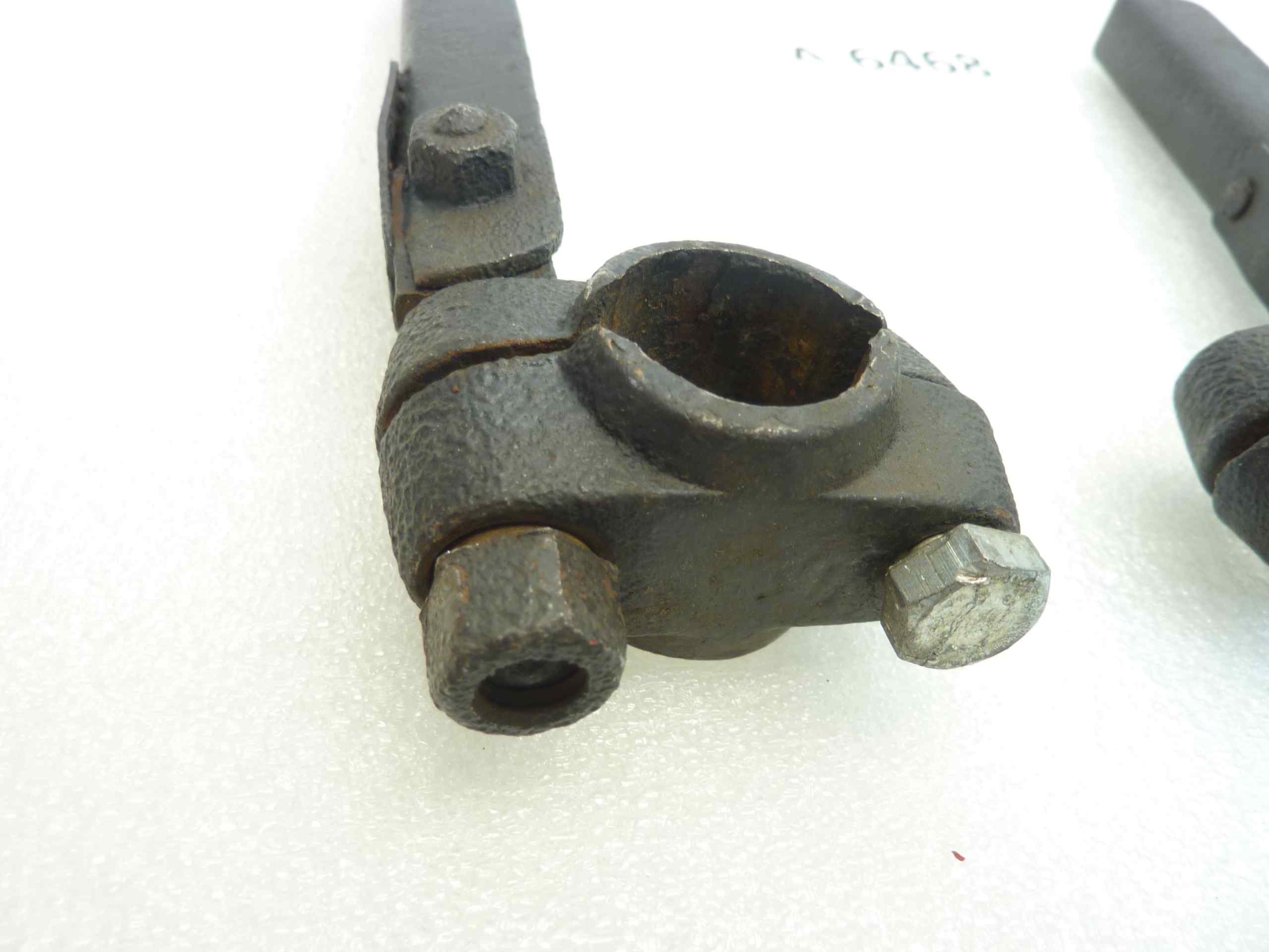Pedane poggiapiedi moto epoca universali diam staffe 22 mm coppia - immagine 3