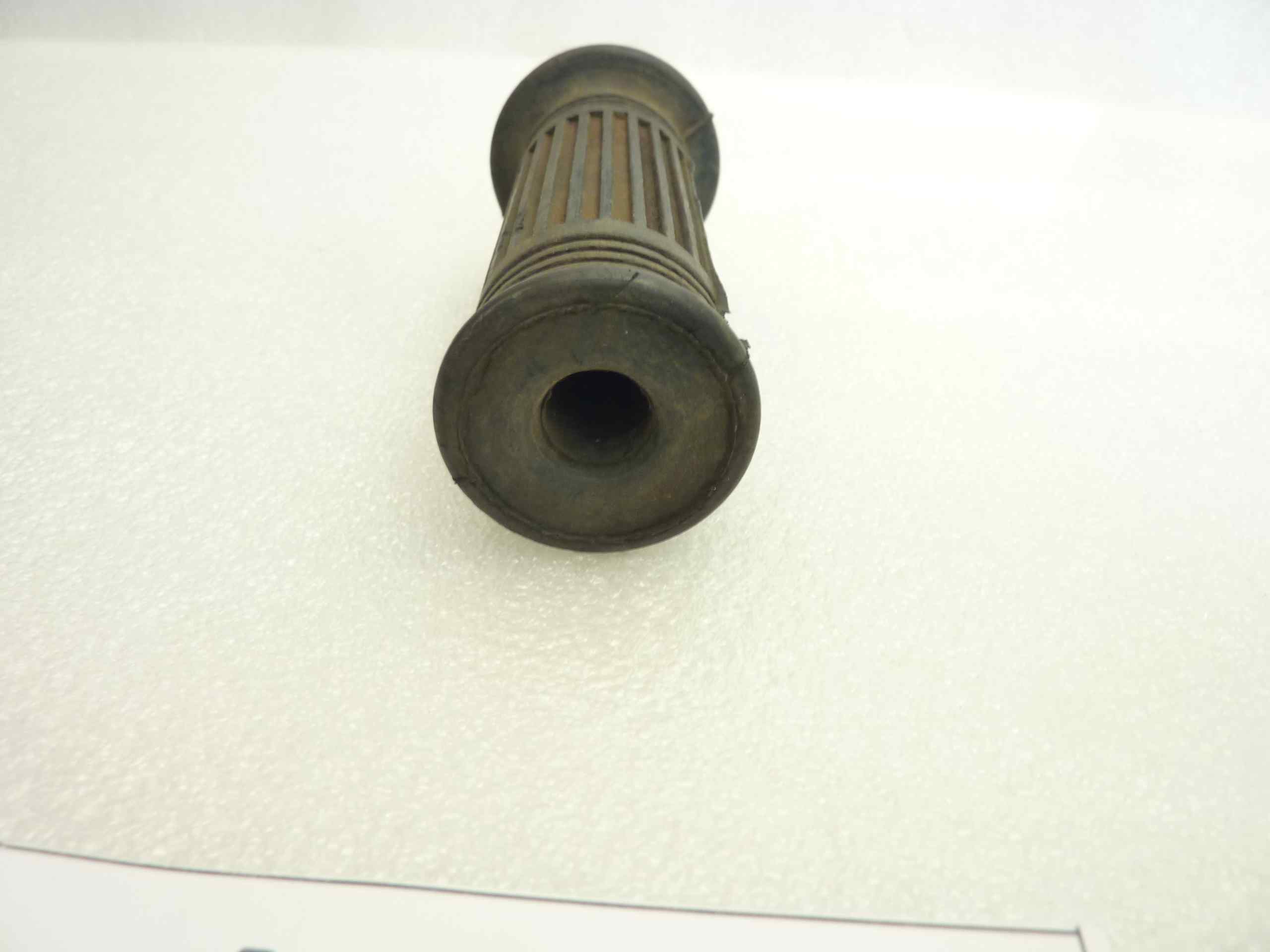 Gomma pedana poggiapiedi Parilla diam 33 mm lungh 110 mm diam foro 12 mm nuovo fondo di magazzino - immagine 4